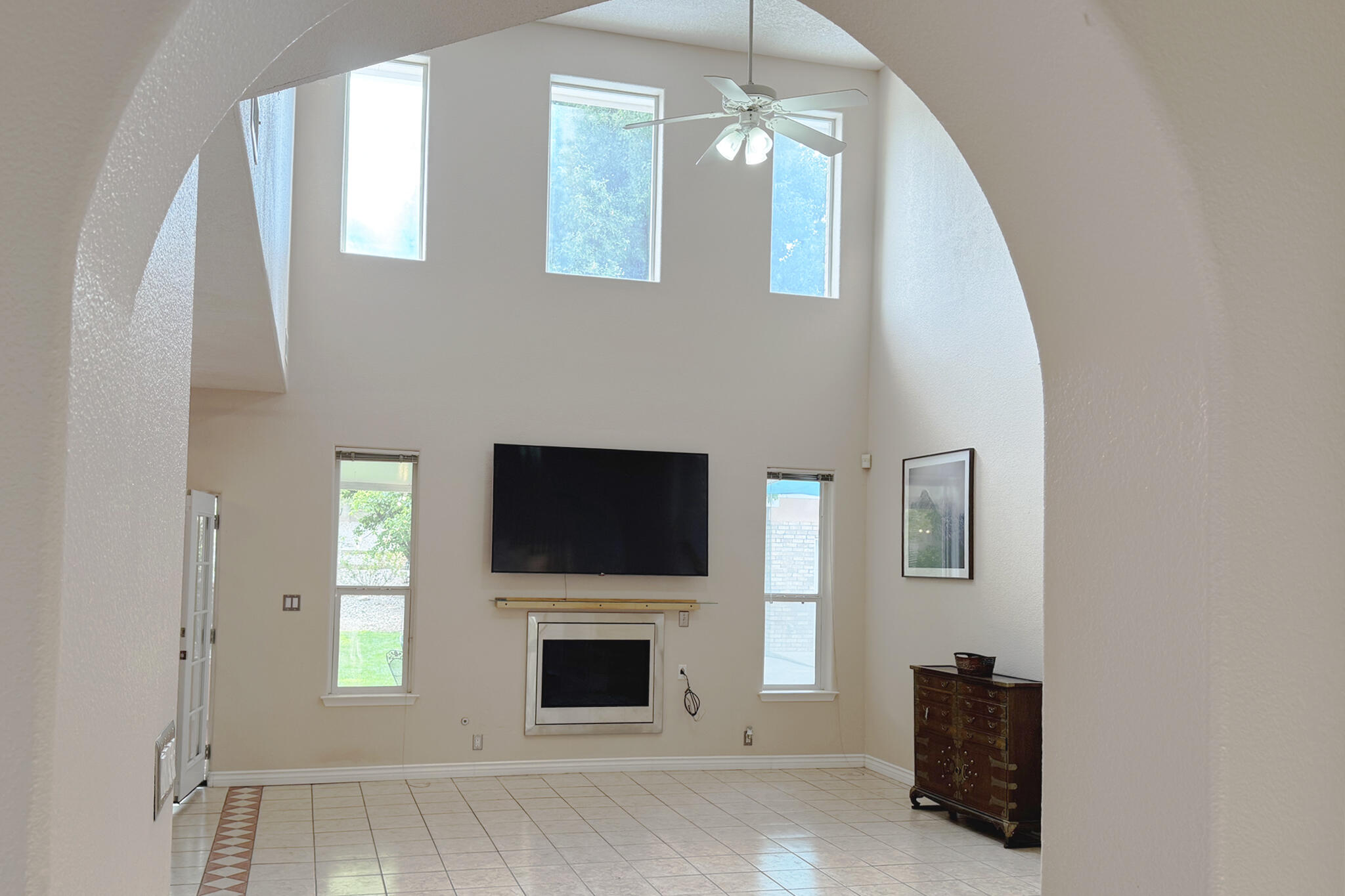 7400 WADI MUSA Drive NE