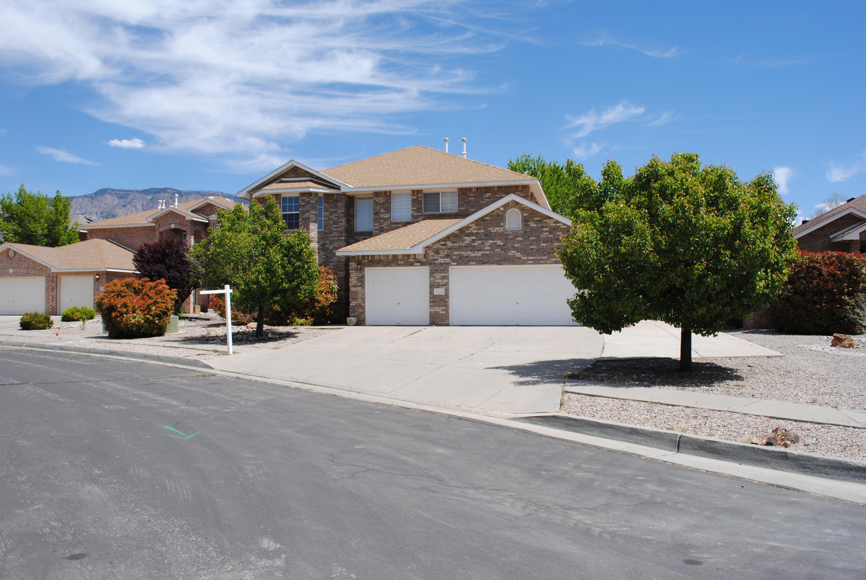 7400 WADI MUSA Drive NE