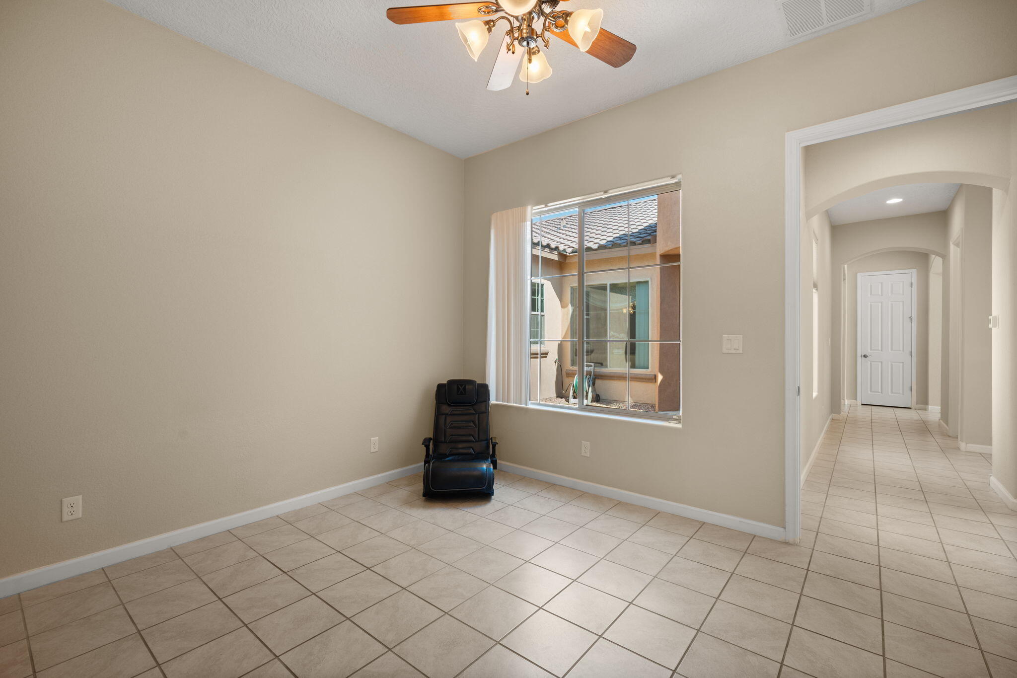 9113 Vista Bosquejo Road NW