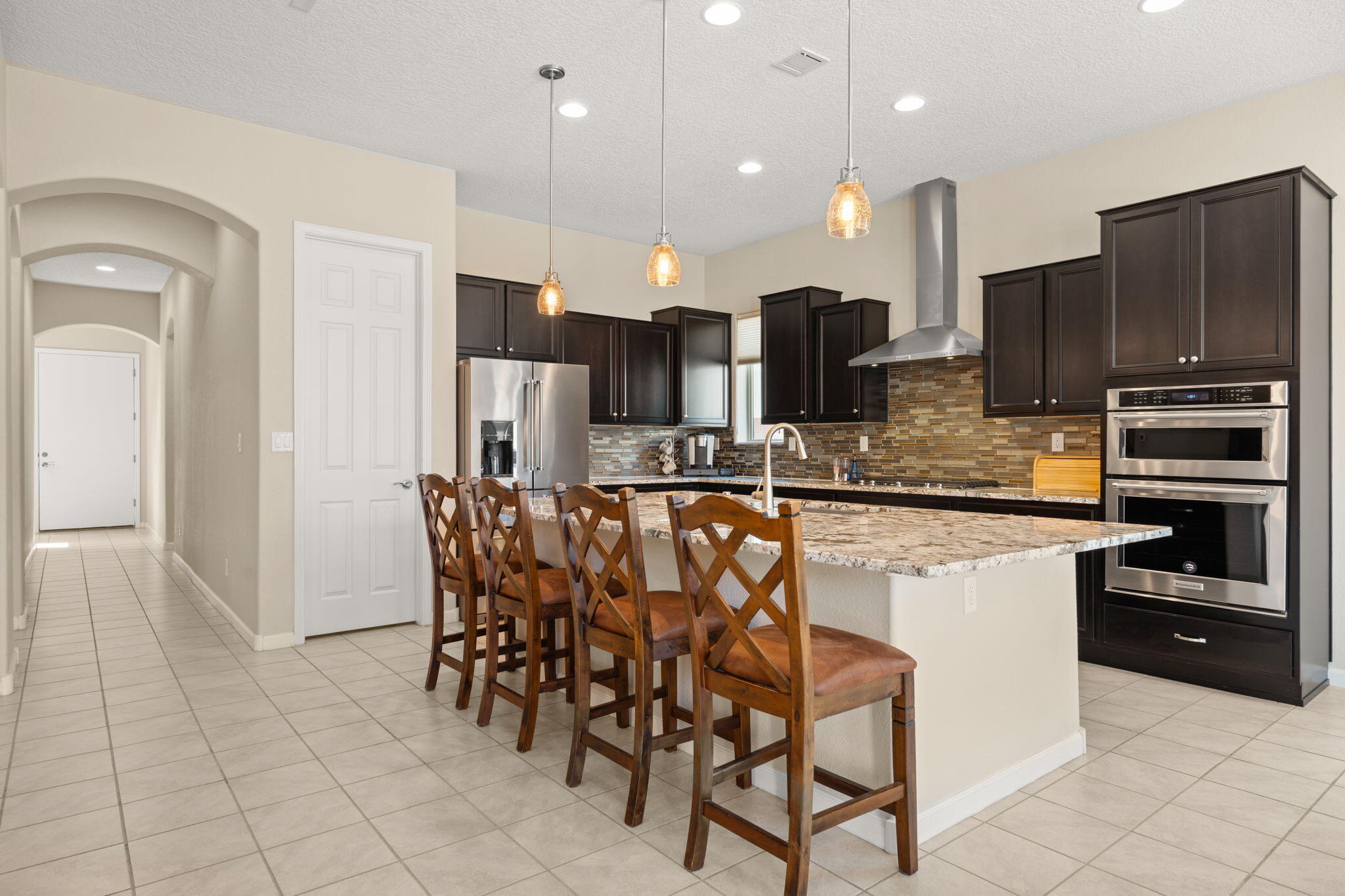 9113 Vista Bosquejo Road NW