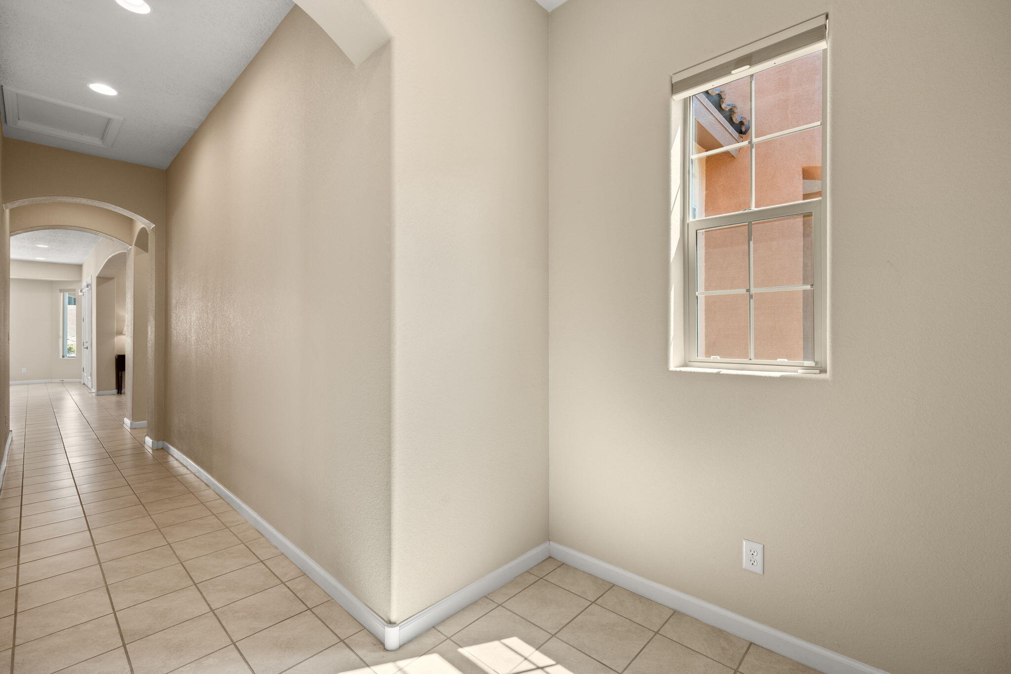 9113 Vista Bosquejo Road NW