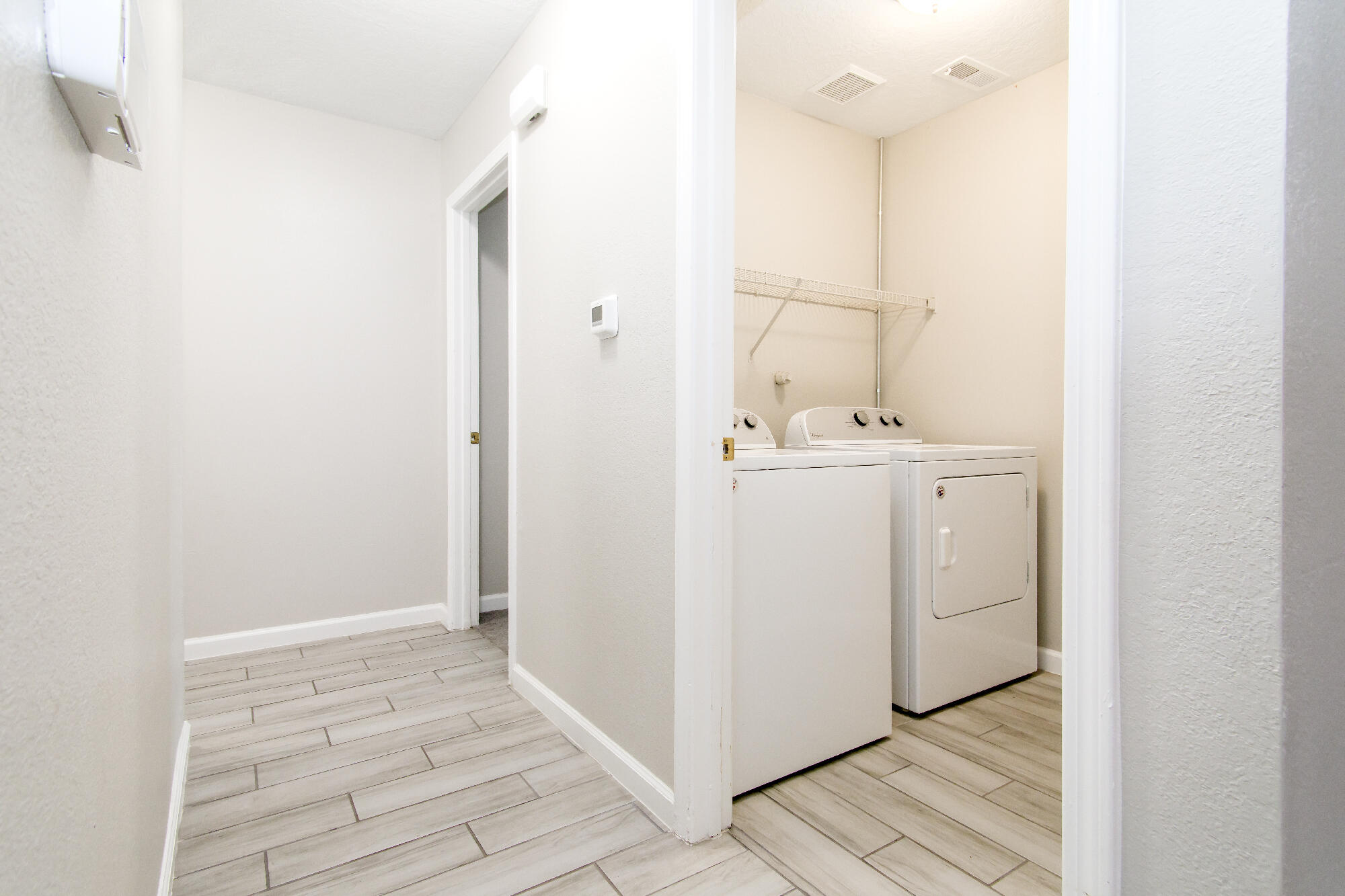 11605 SINGING ARROW Avenue SE