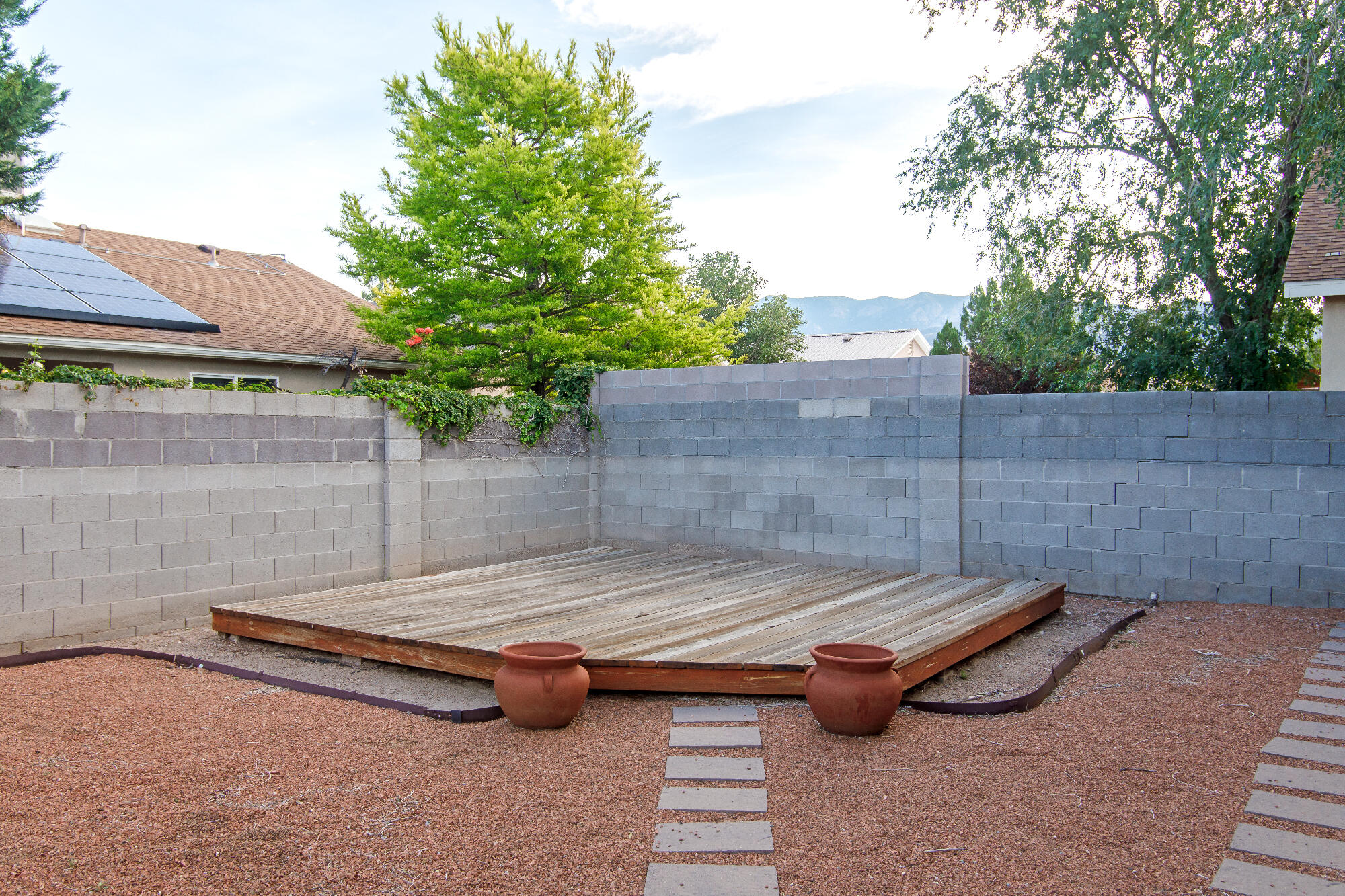 11605 SINGING ARROW Avenue SE