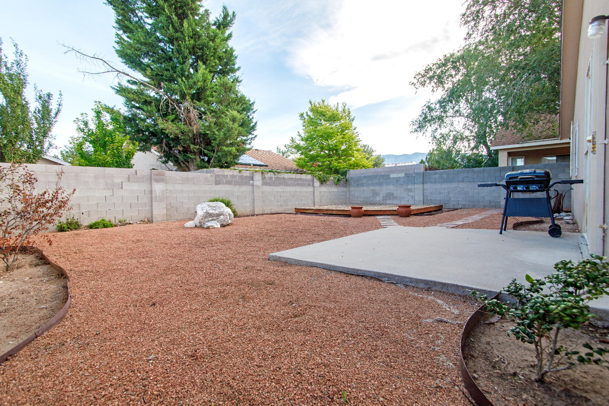 11605 SINGING ARROW Avenue SE