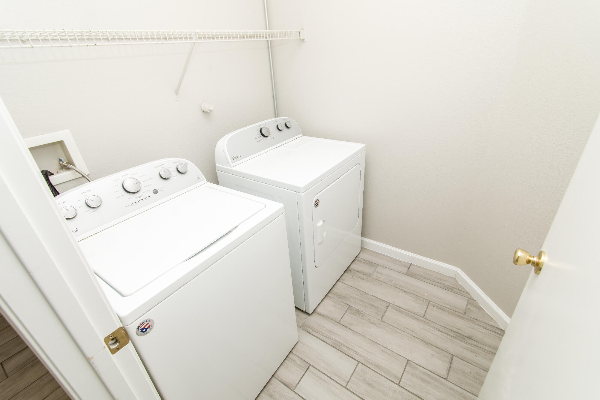 11605 SINGING ARROW Avenue SE