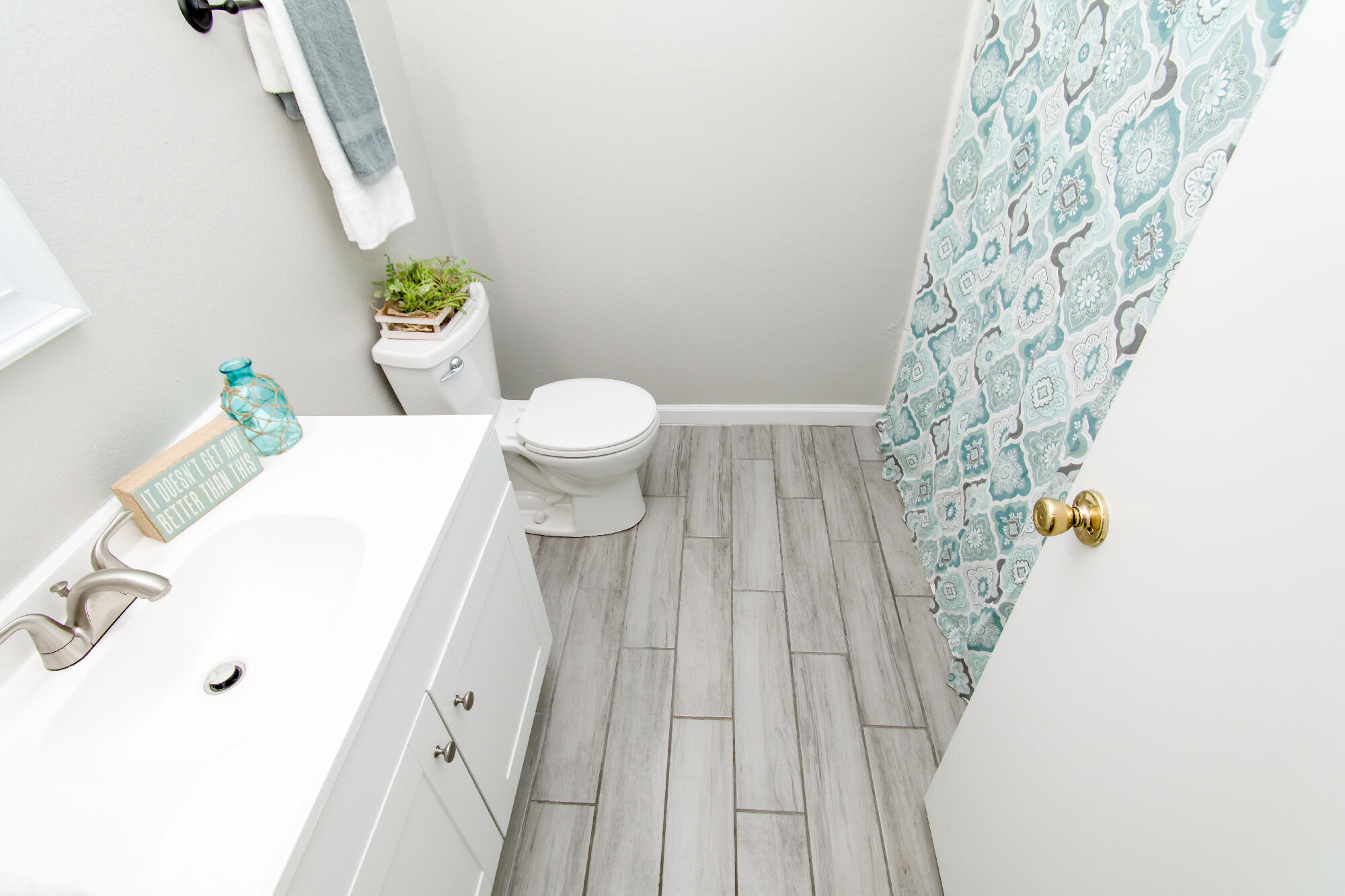 11605 SINGING ARROW Avenue SE