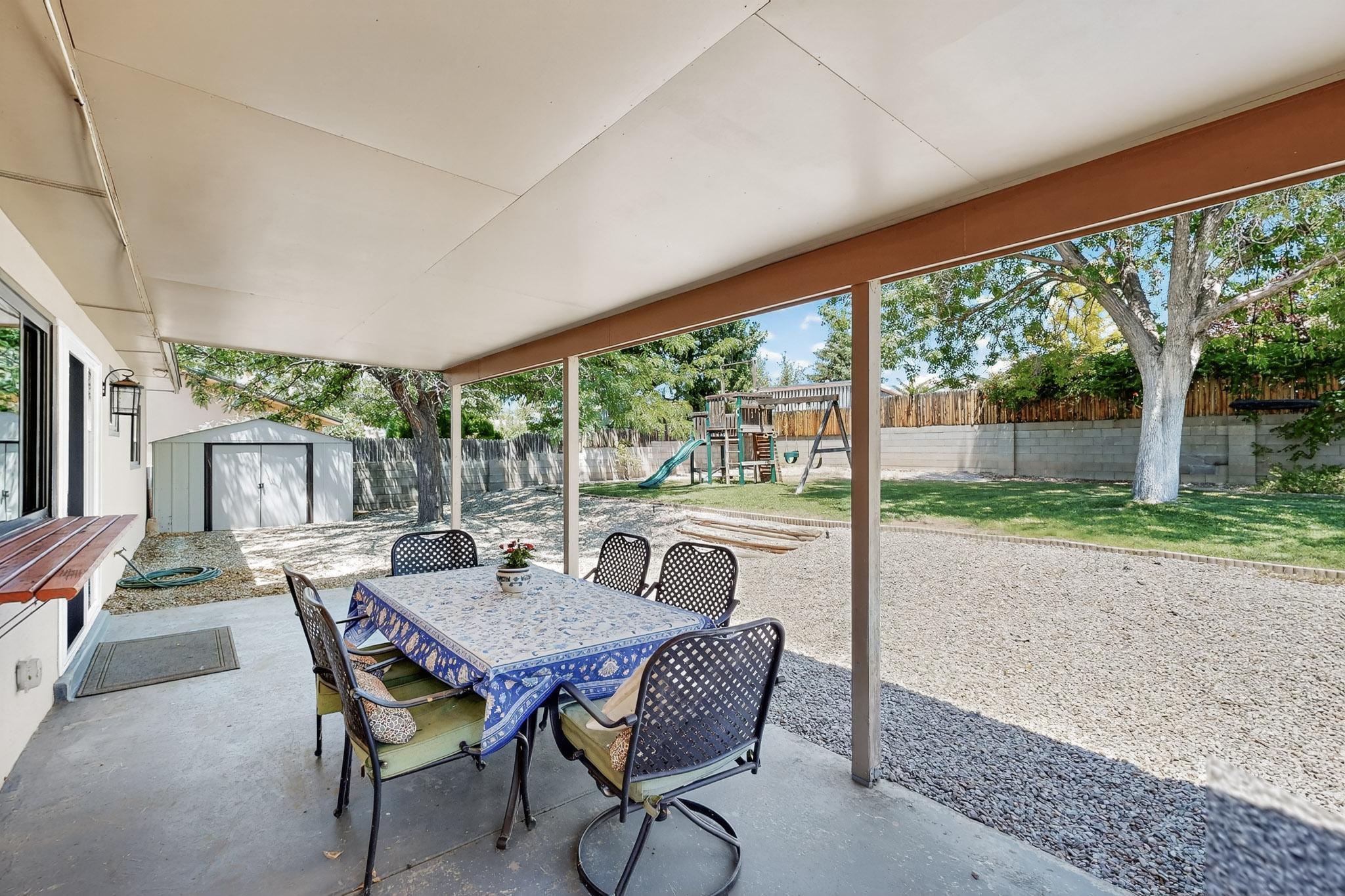 11527 NASSAU Drive NE