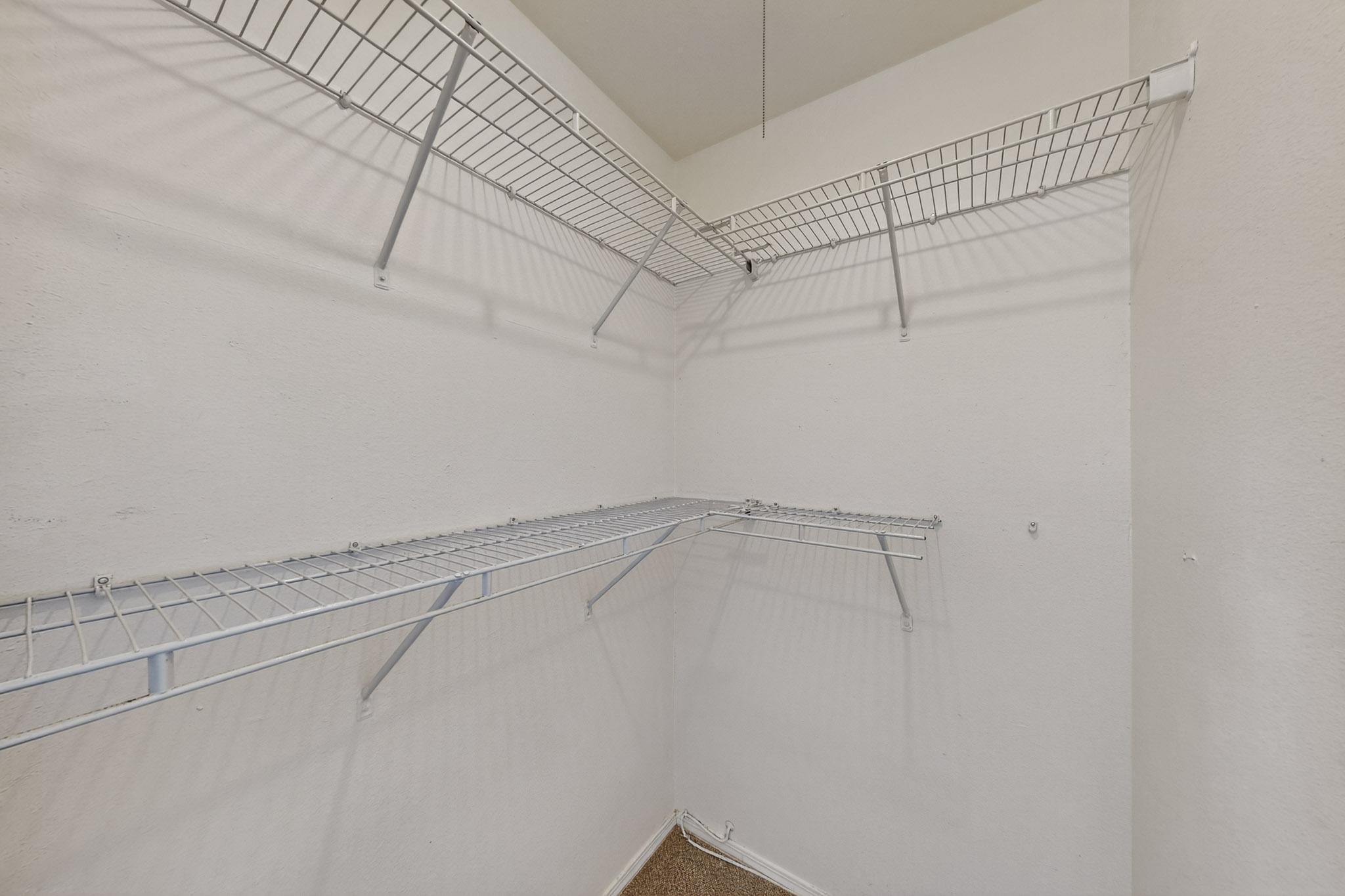 11527 NASSAU Drive NE