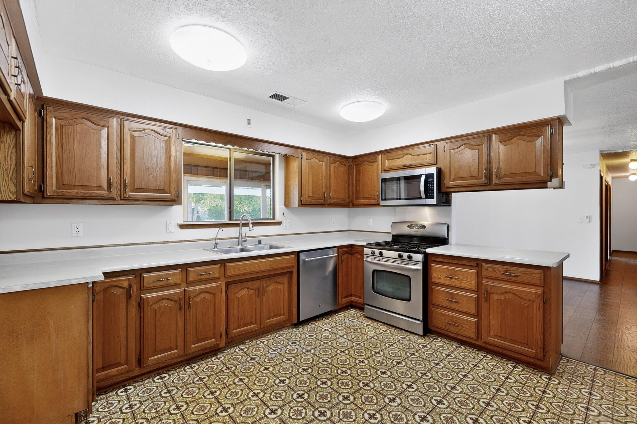 1335 Kaghan Loop Drive