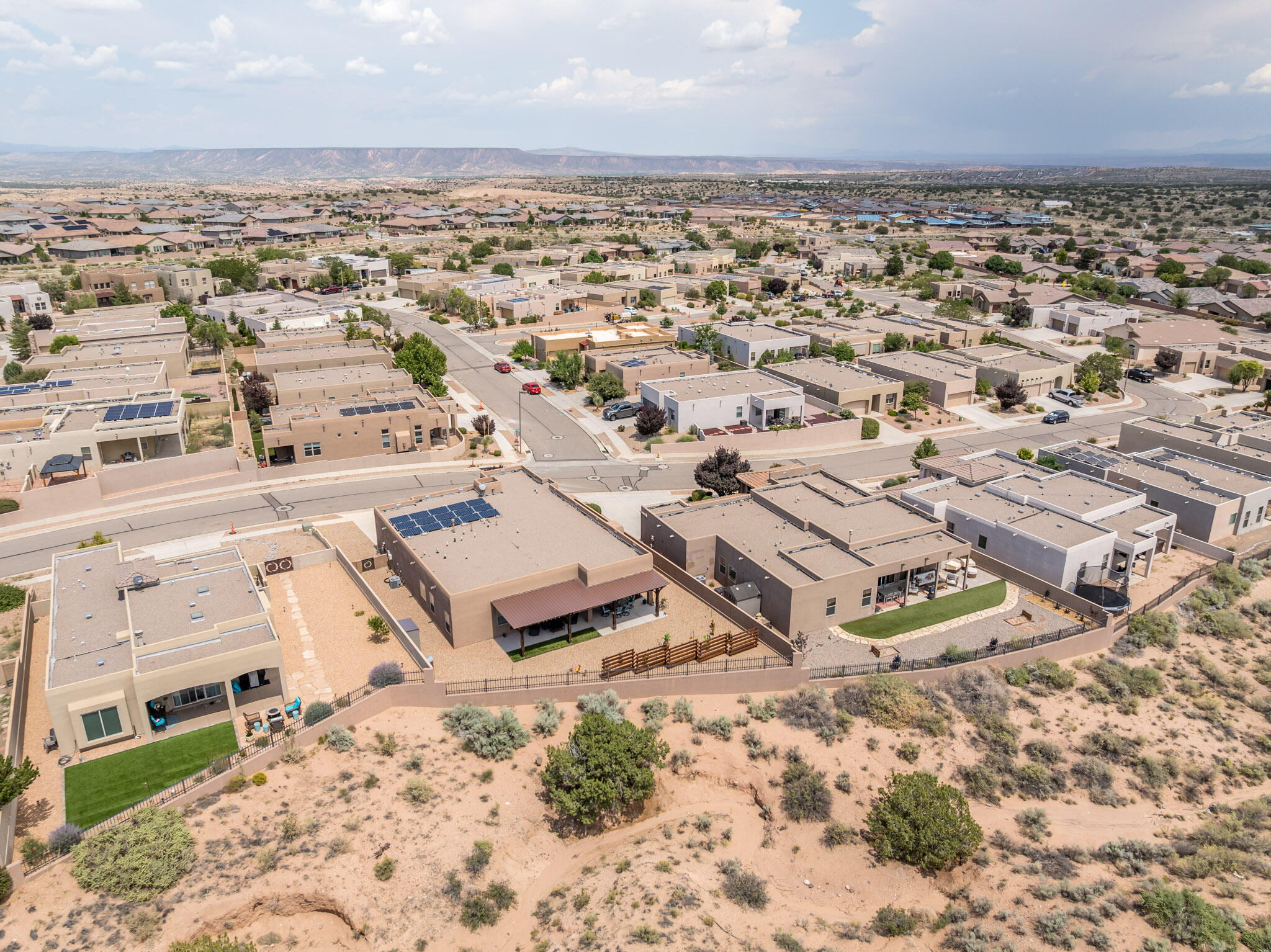 2909 REDONDO SANTA FE