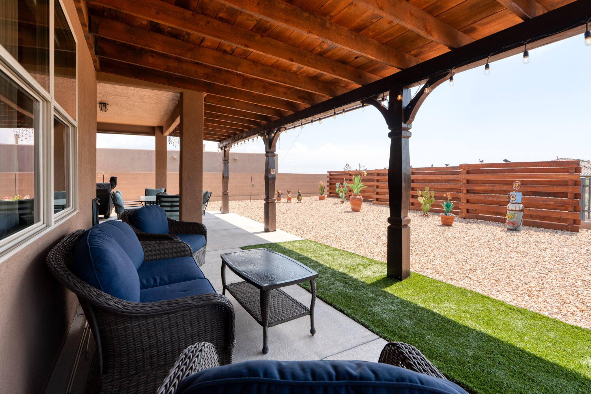 2909 REDONDO SANTA FE