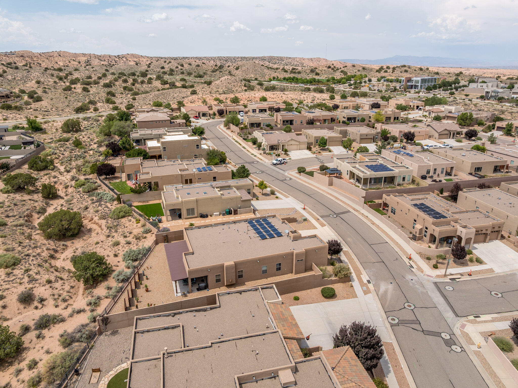 2909 REDONDO SANTA FE