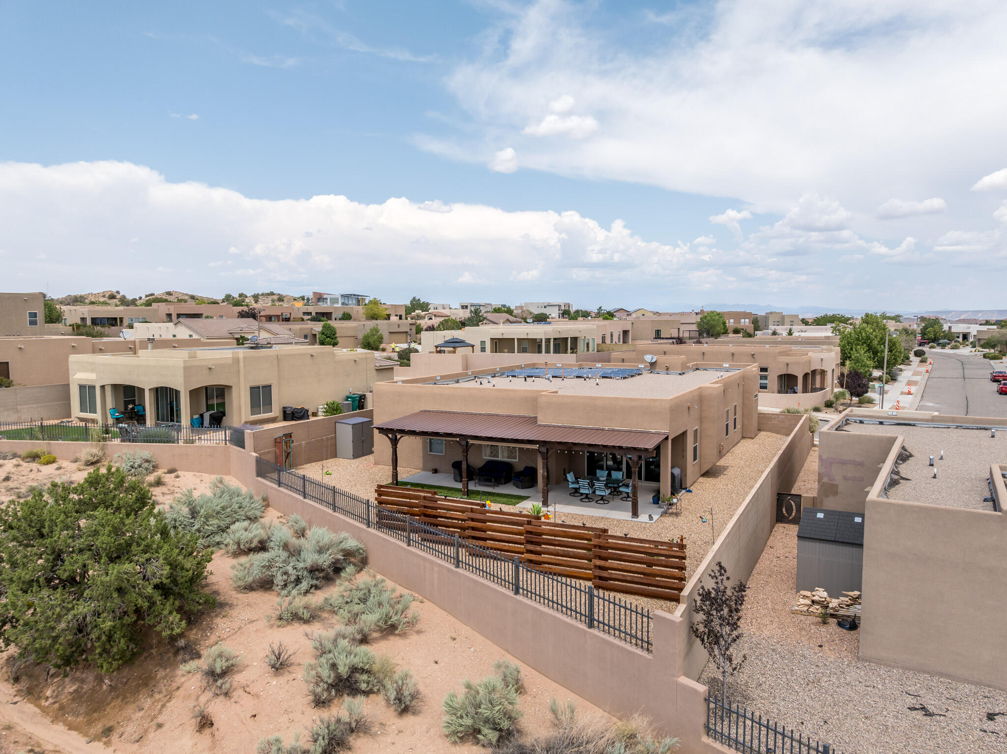 2909 REDONDO SANTA FE