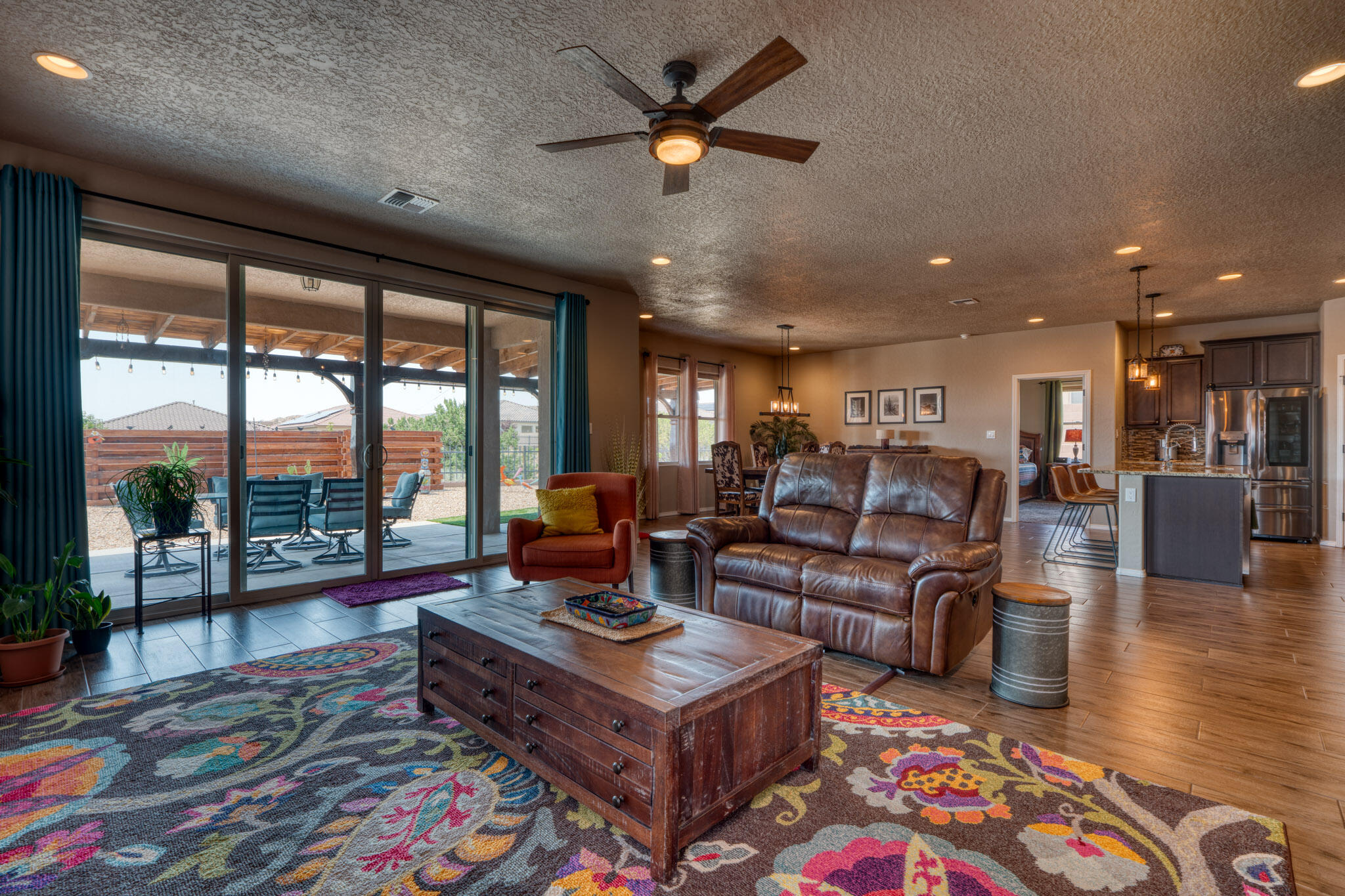 2909 REDONDO SANTA FE