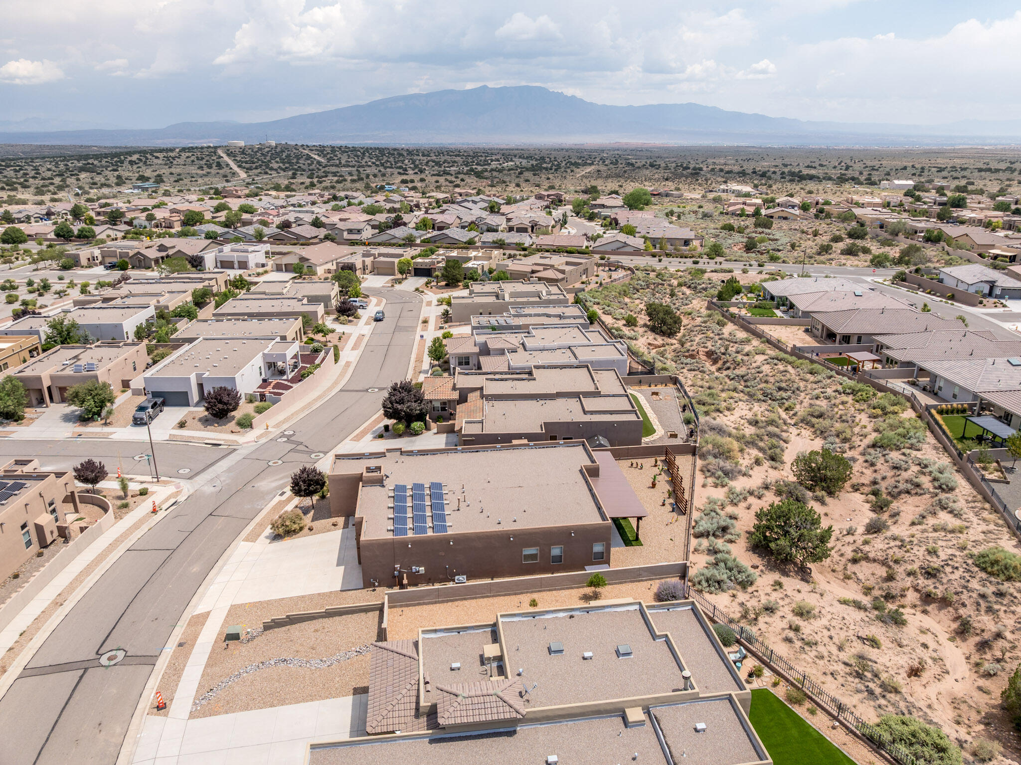 2909 REDONDO SANTA FE