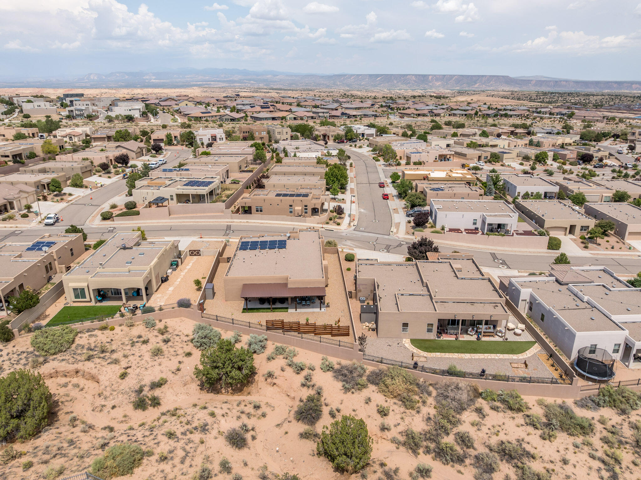 2909 REDONDO SANTA FE