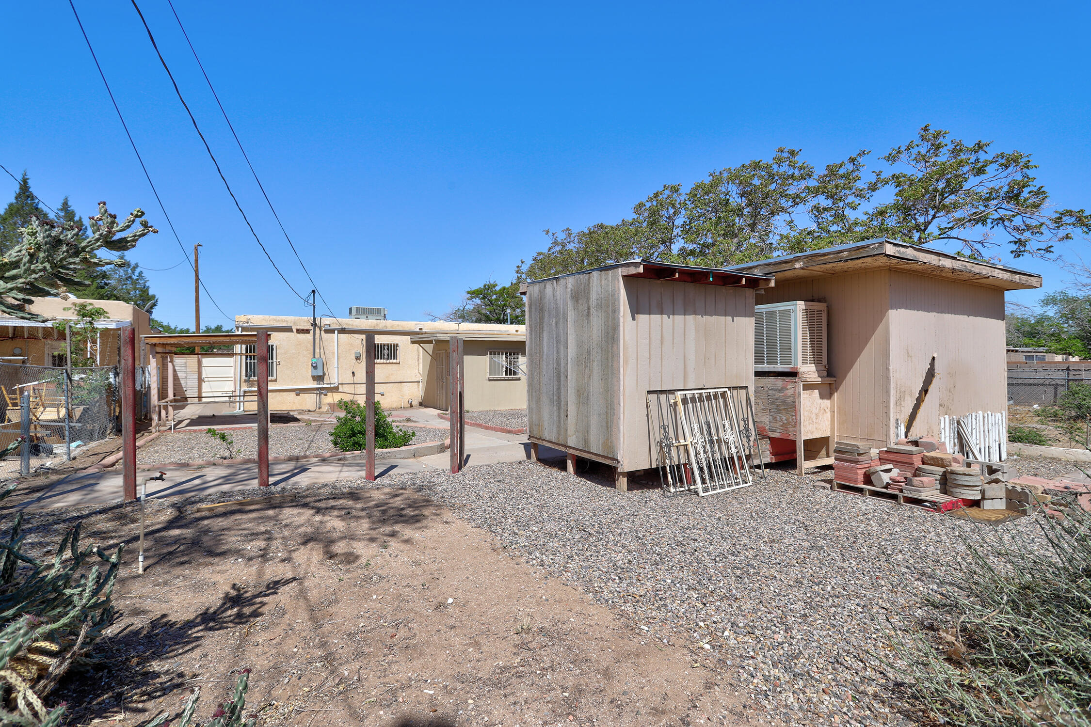 150 MESILLA Street NE