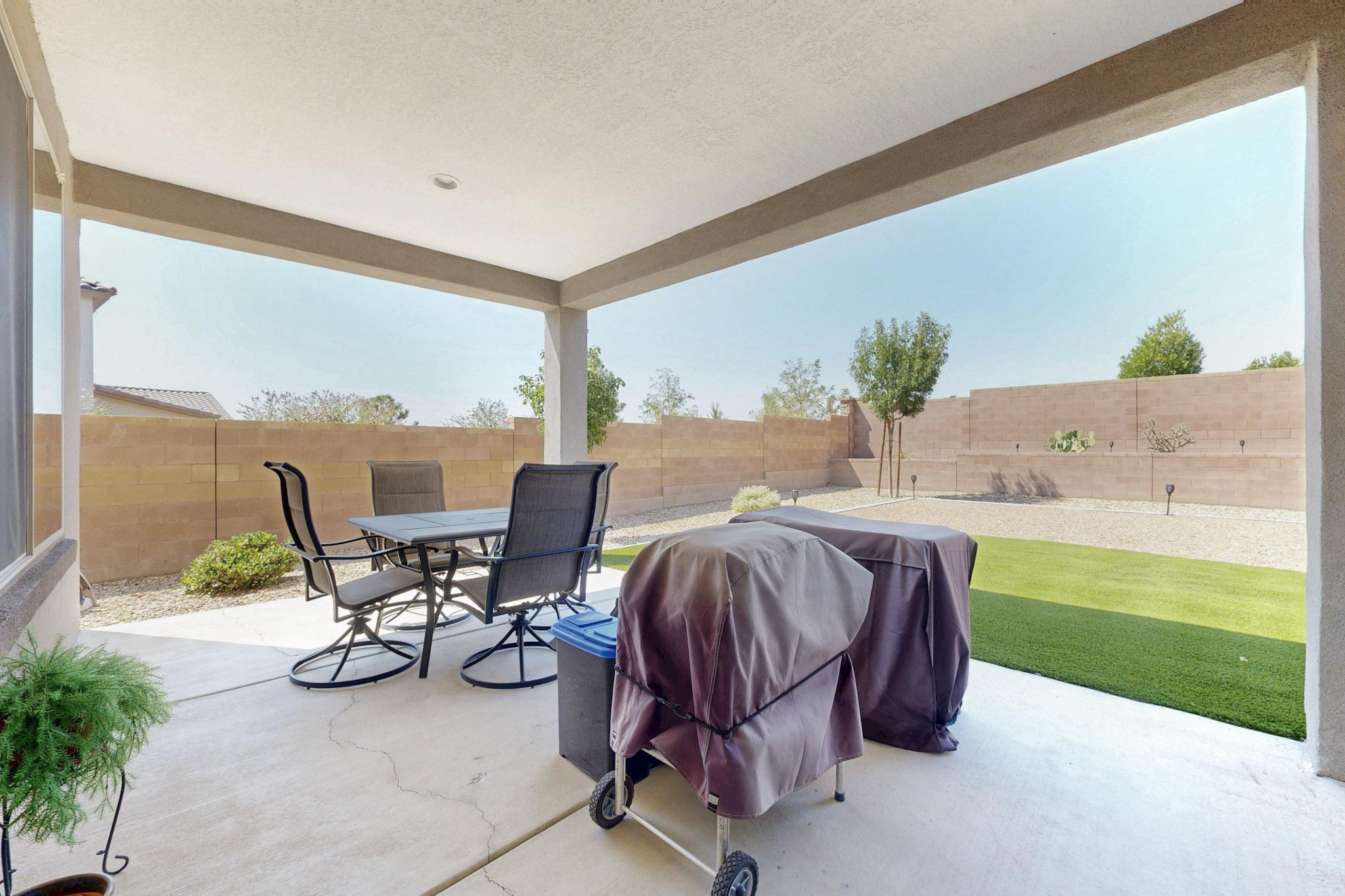 9200 Red Butte Place NW