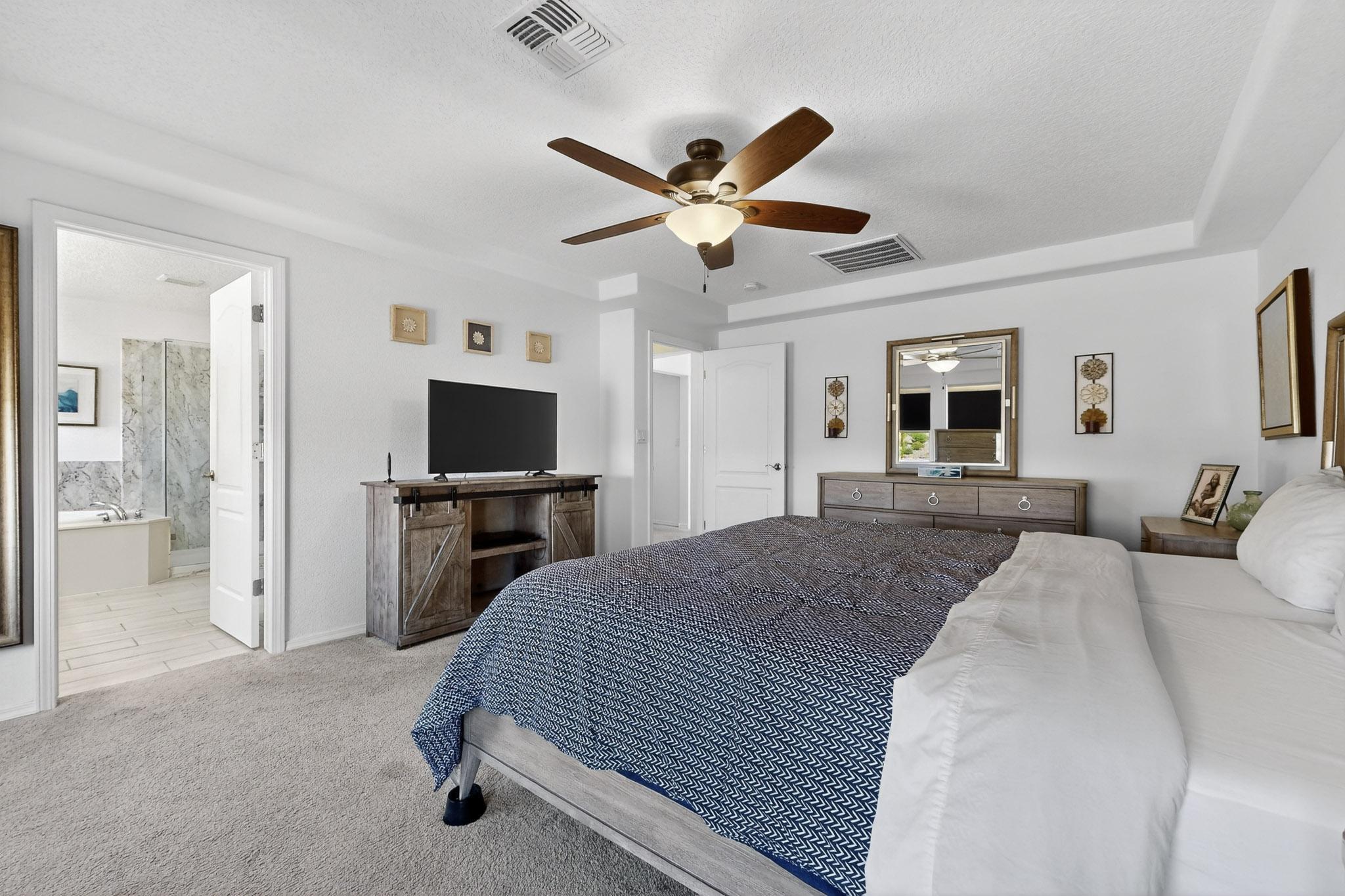 9200 Red Butte Place NW