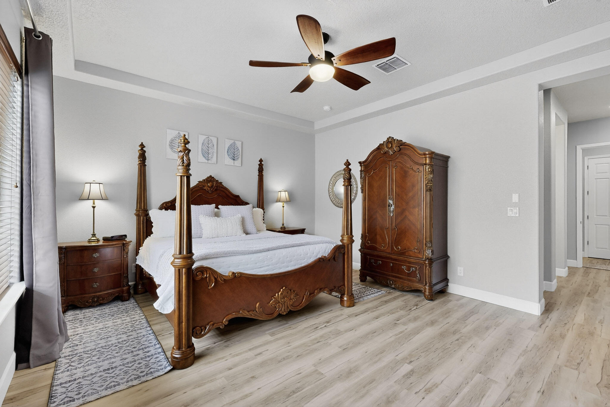 4222 PICO NORTE Lane NE