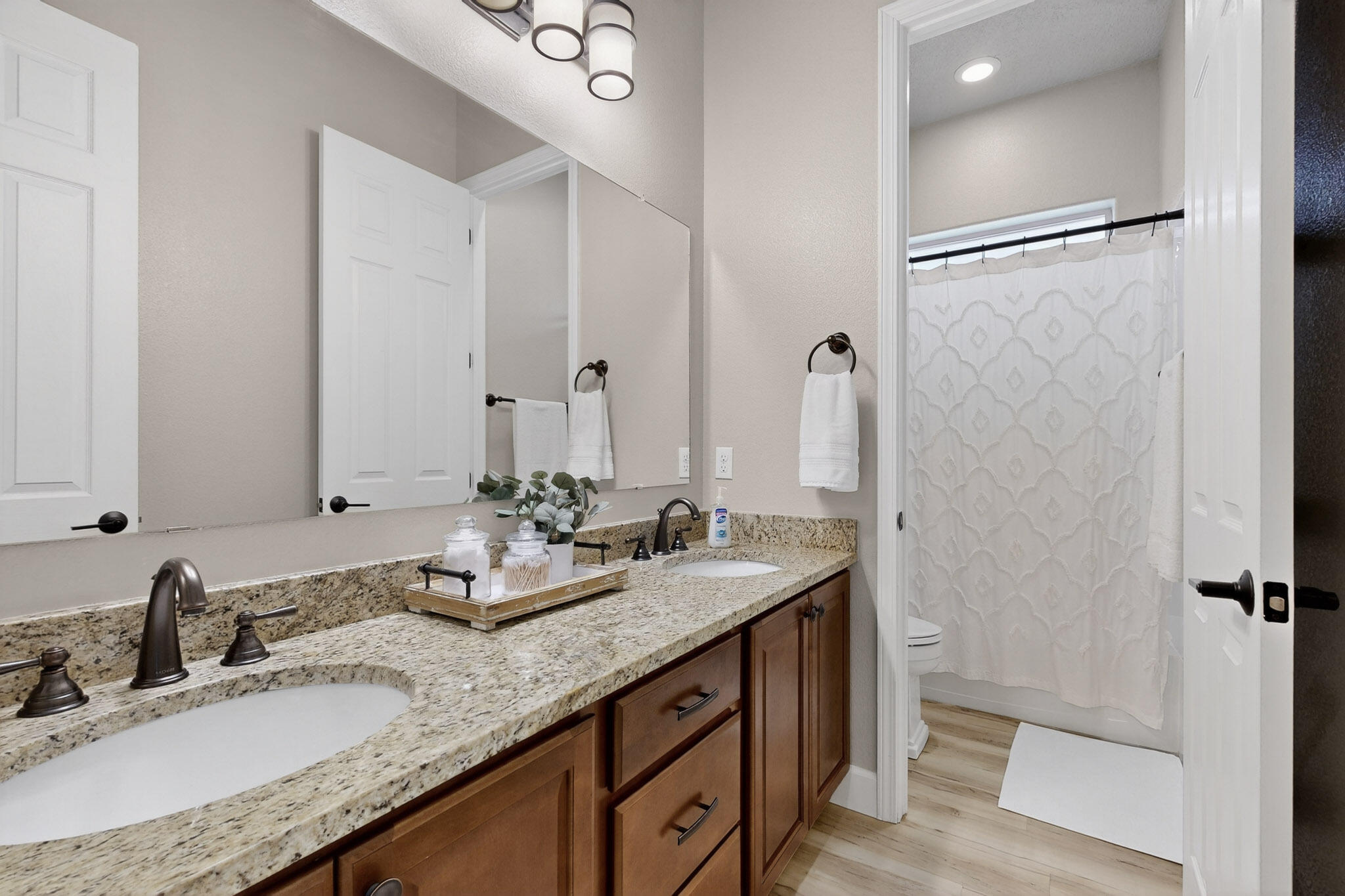 4222 PICO NORTE Lane NE