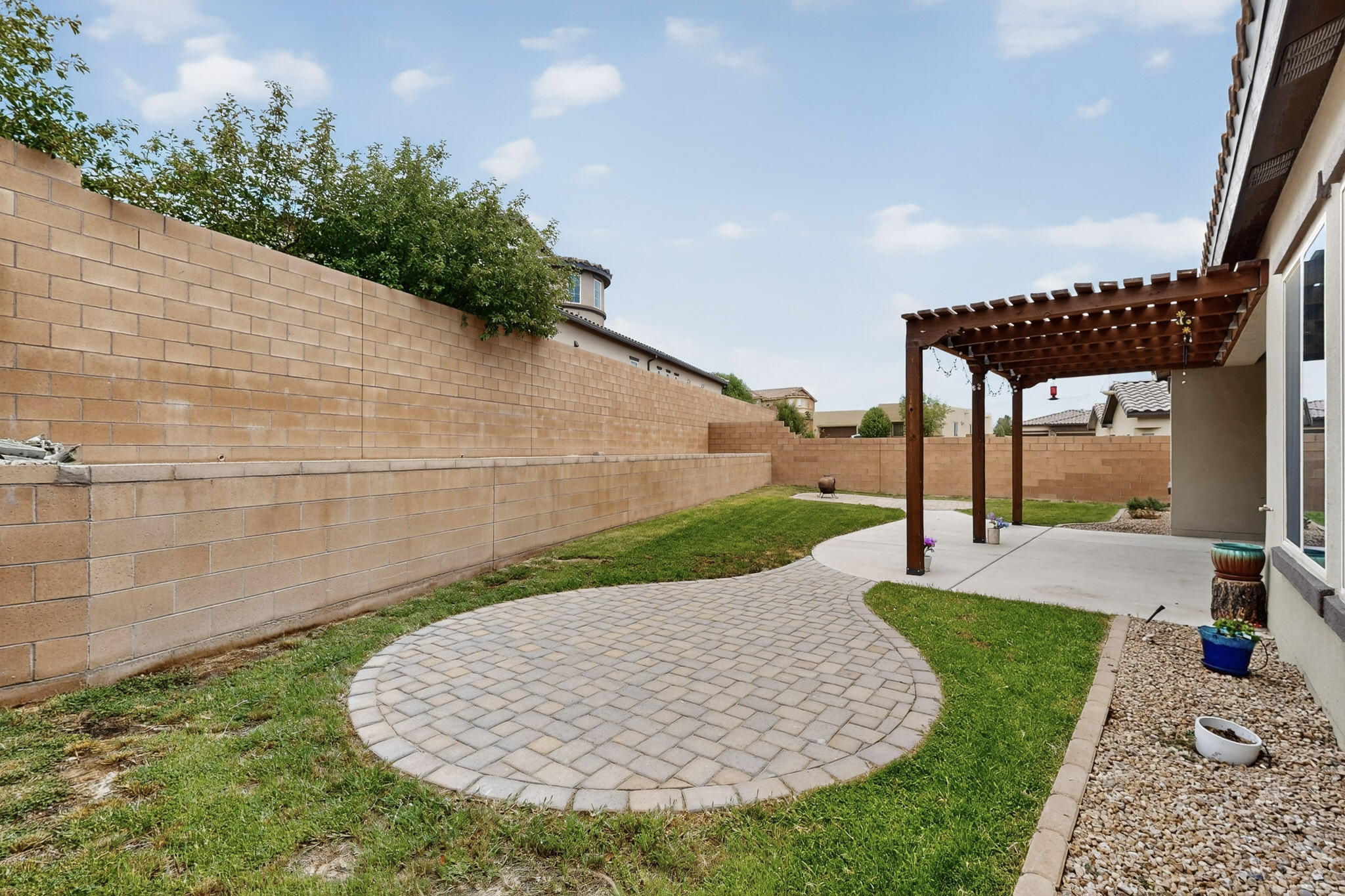 4222 PICO NORTE Lane NE