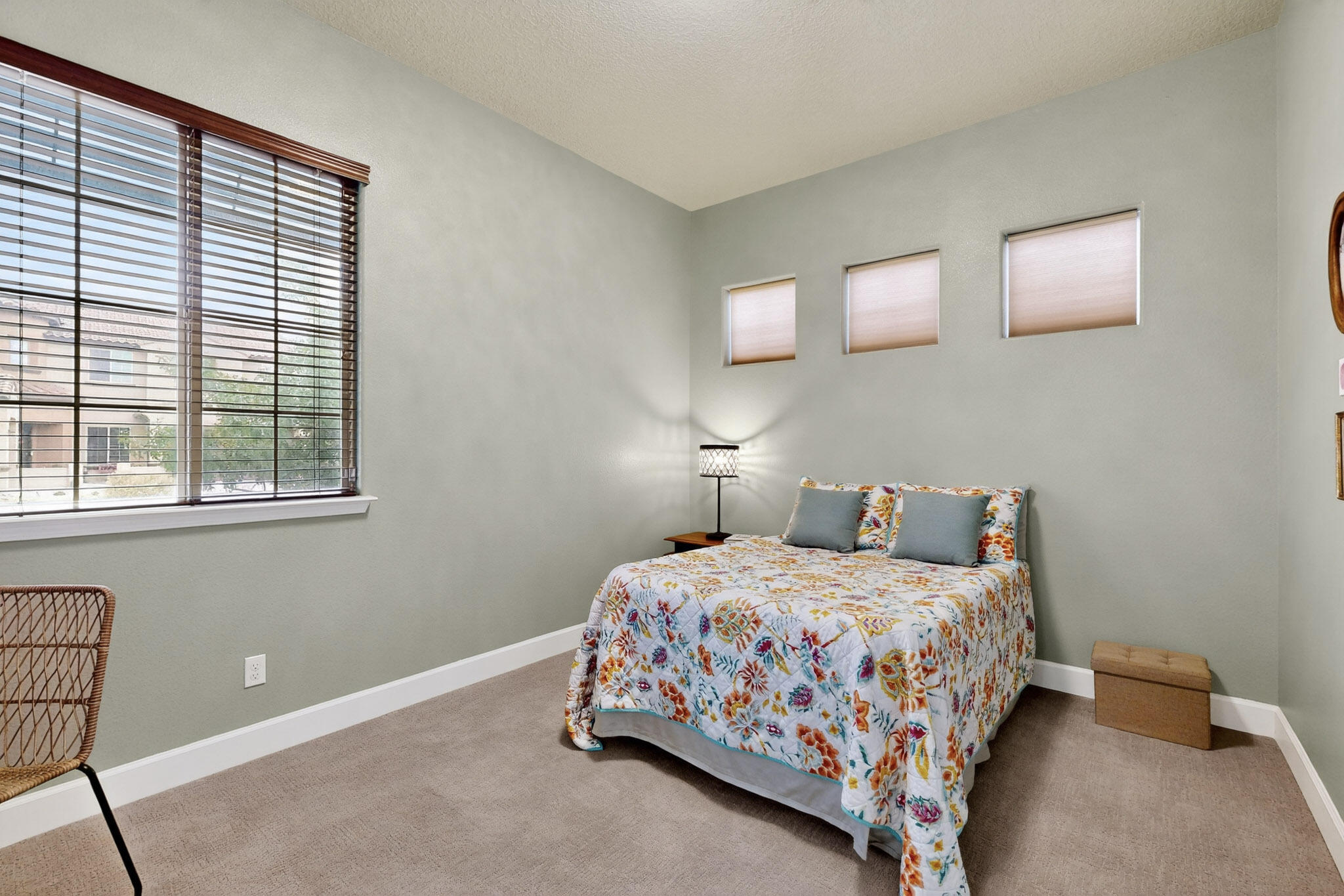 4222 PICO NORTE Lane NE
