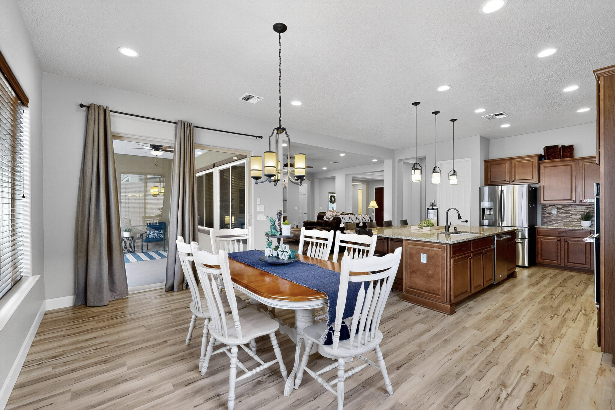 4222 PICO NORTE Lane NE