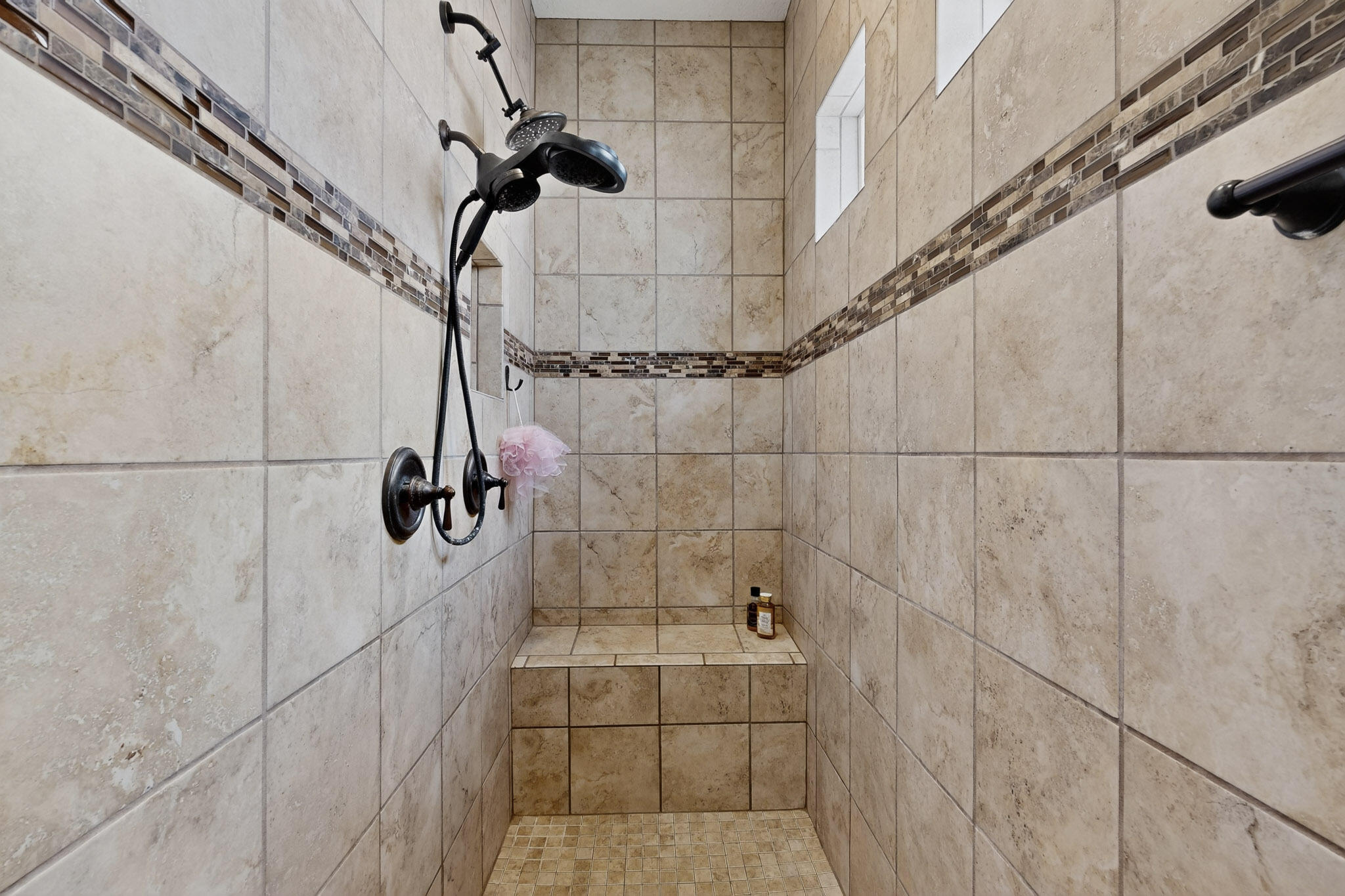 4222 PICO NORTE Lane NE