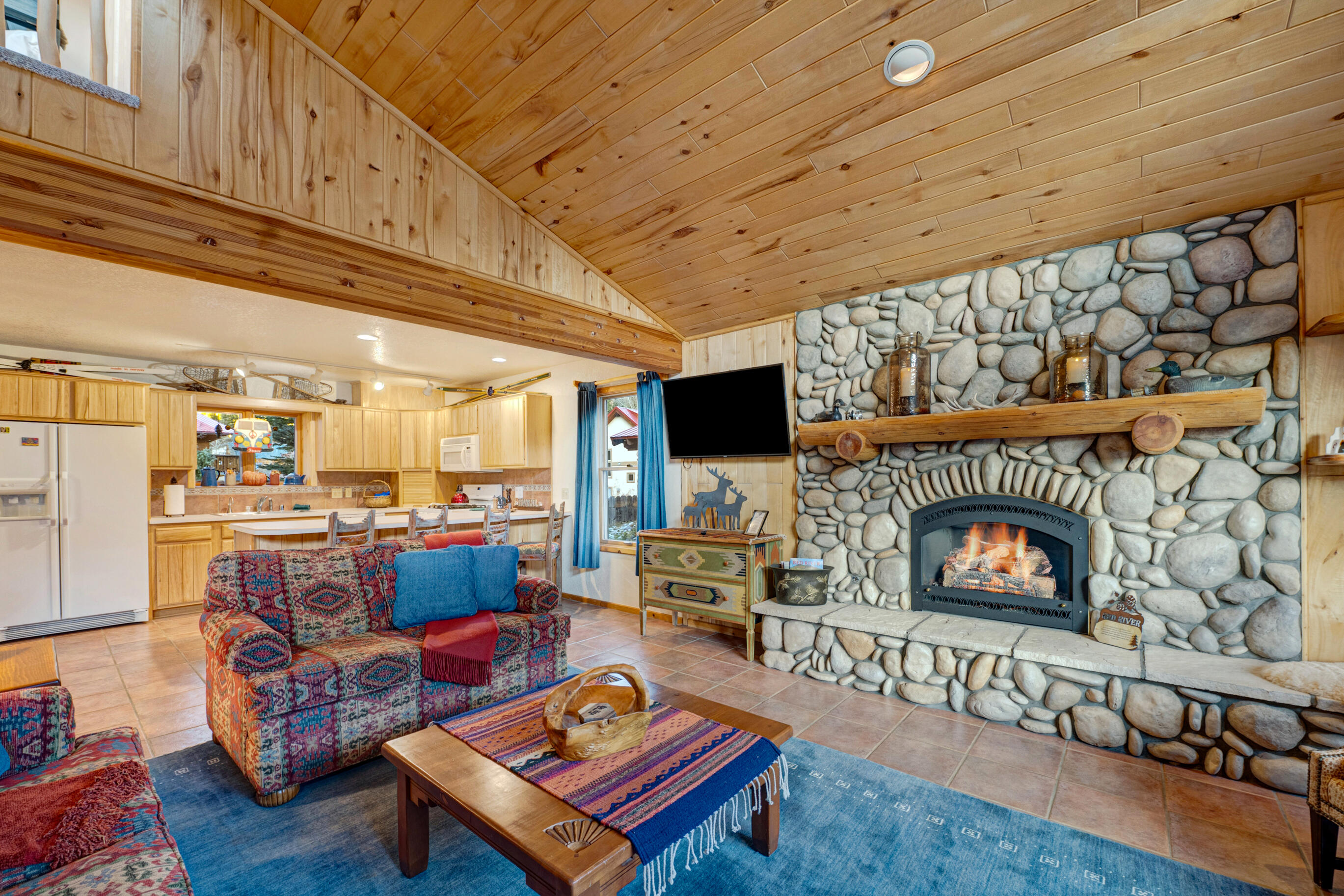 610 Claim Jumper Street