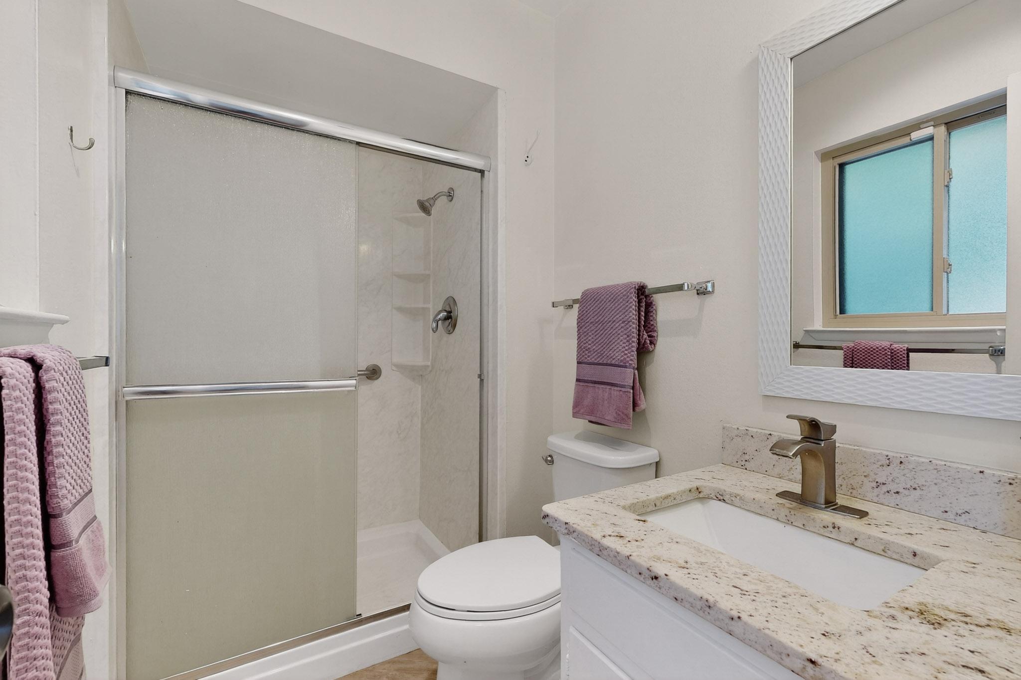 1917 Chelwood Park Boulevard NE