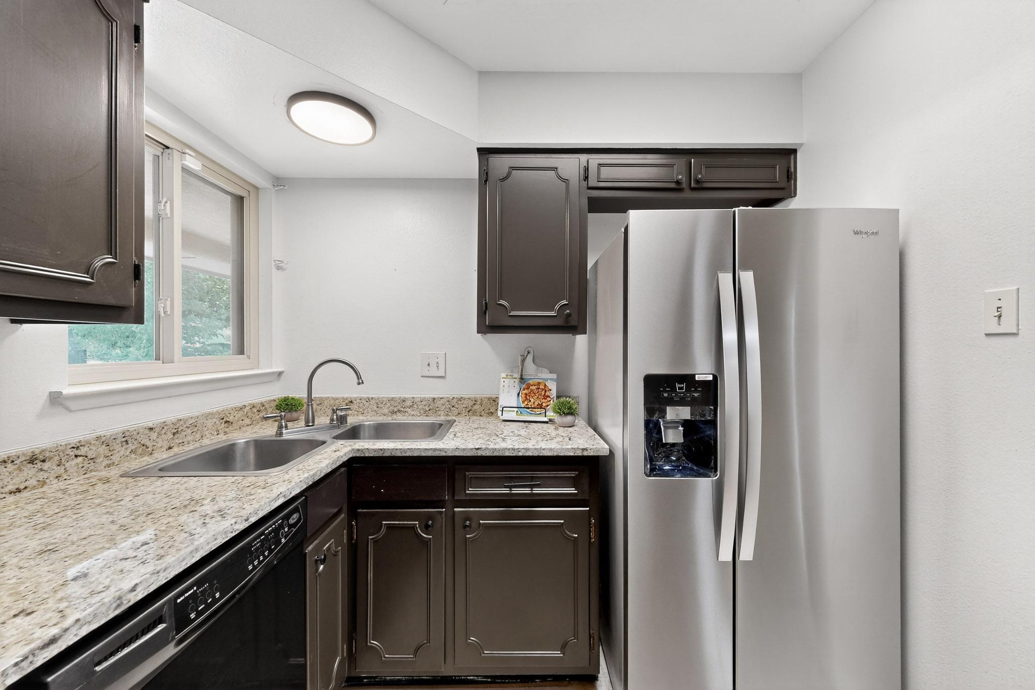 1917 Chelwood Park Boulevard NE