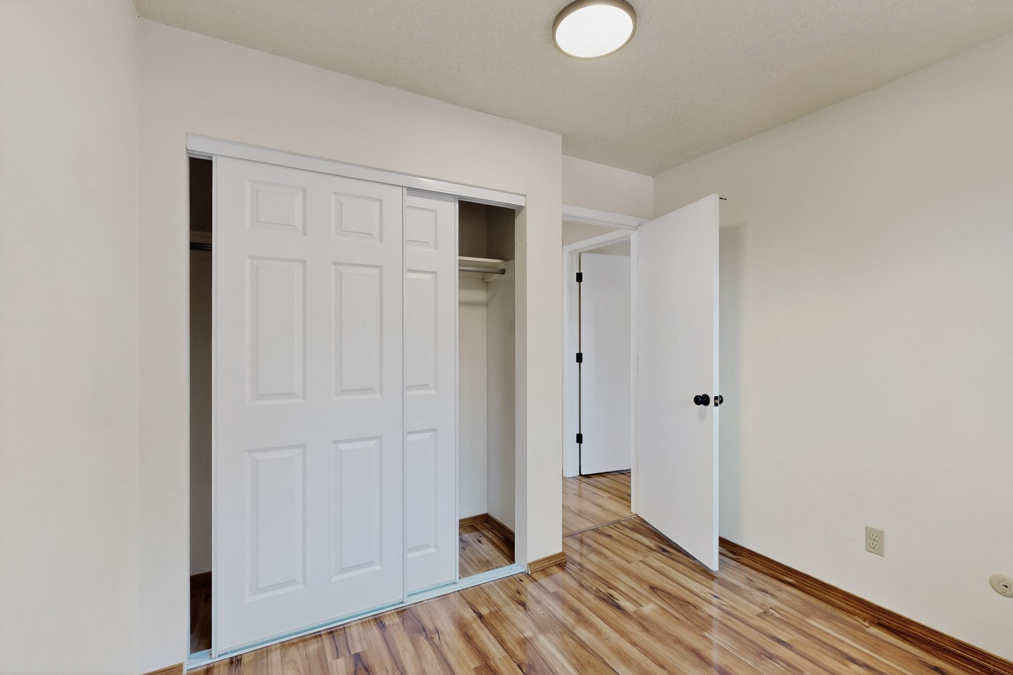 1917 Chelwood Park Boulevard NE