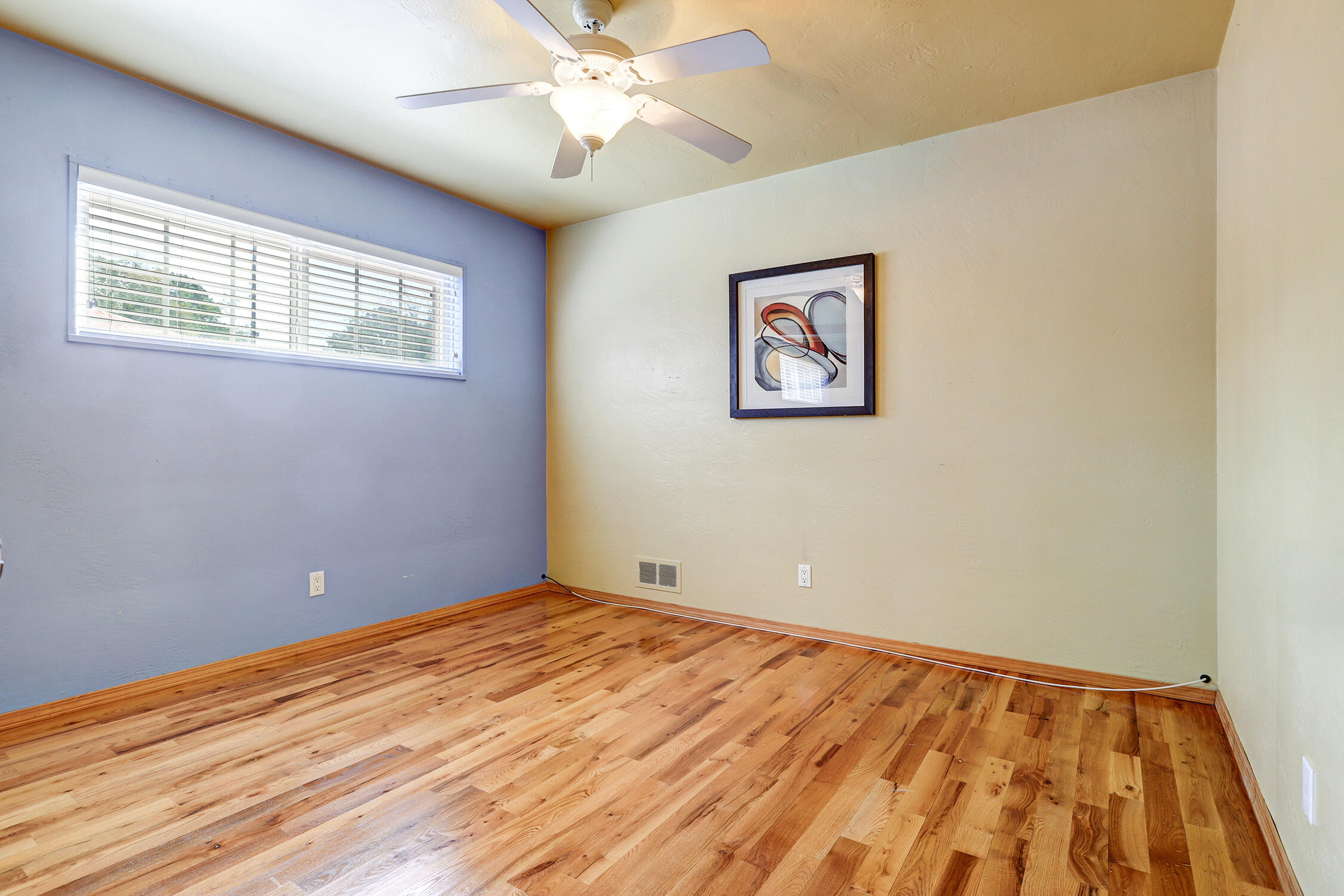 1306 WASHINGTON Street NE