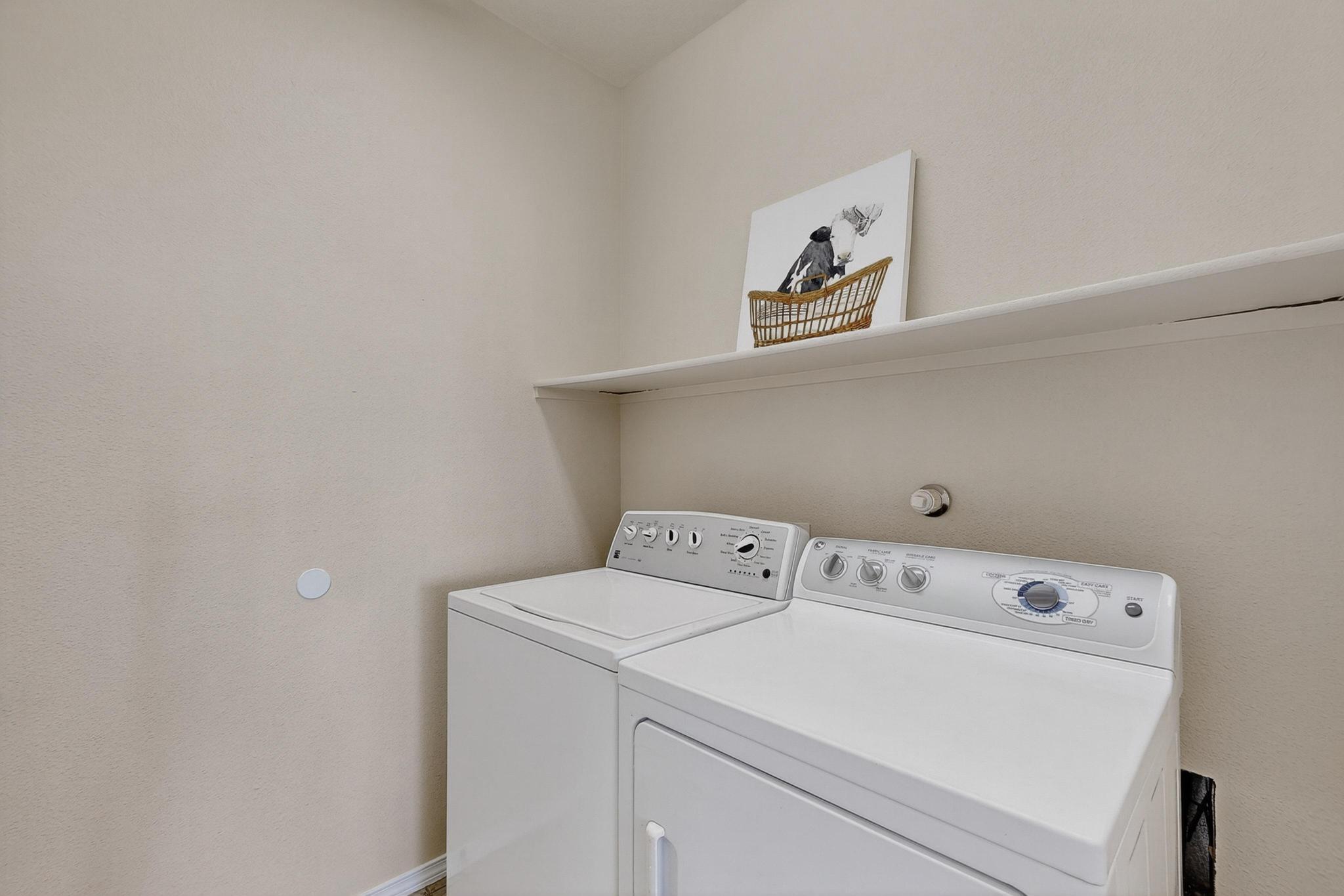 3820 BUCKSKIN Loop NE