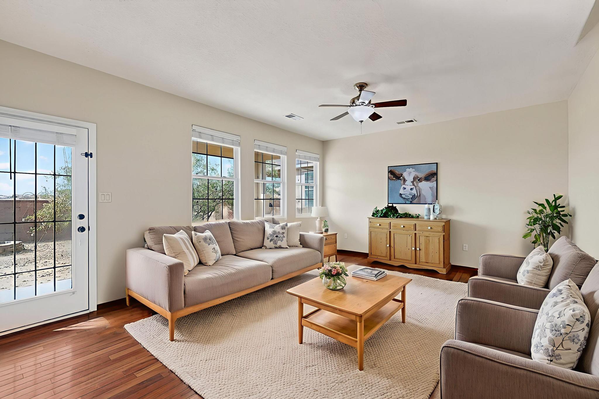 3820 BUCKSKIN Loop NE