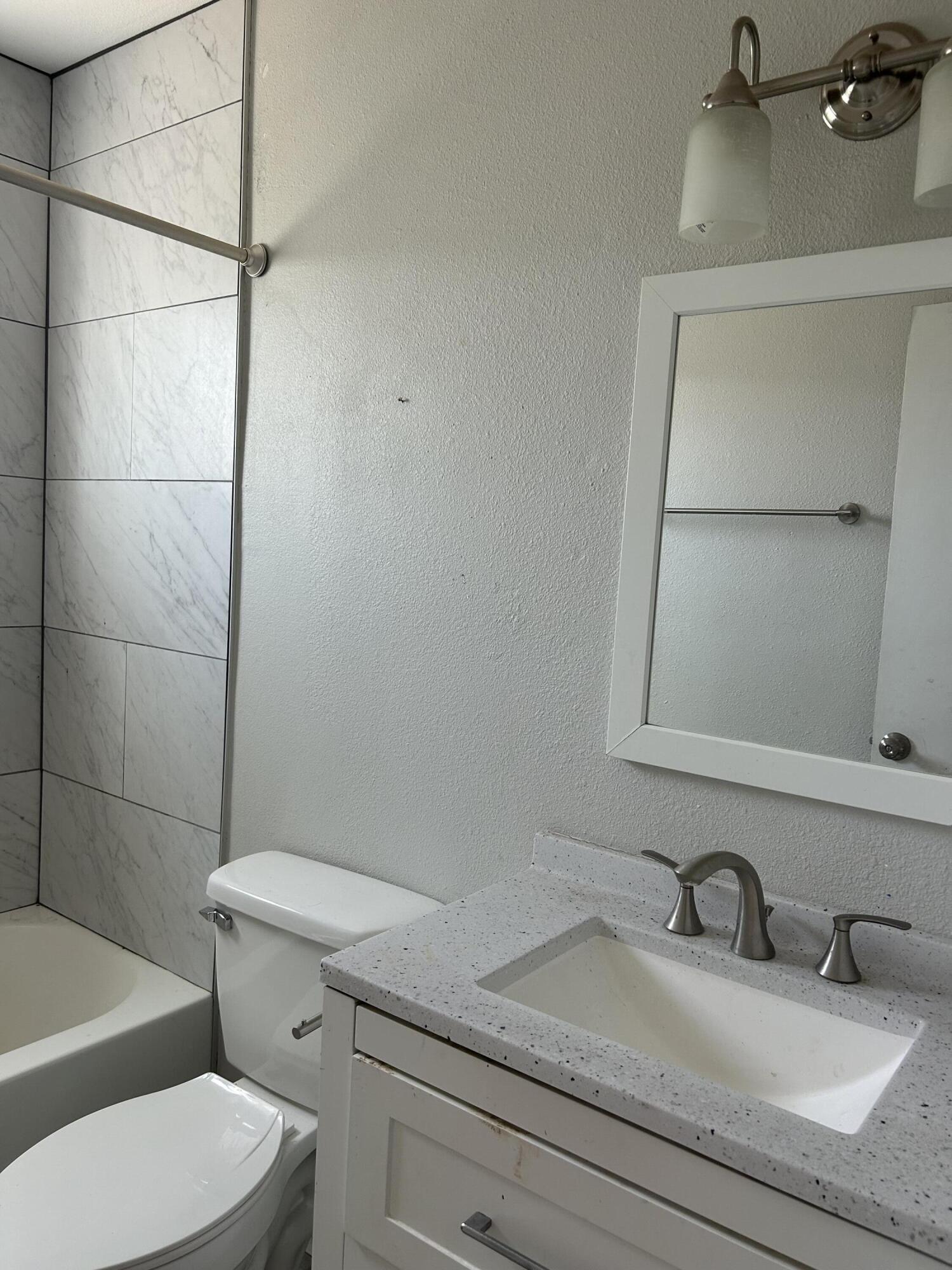 607 SANDIA VISTA Court SE