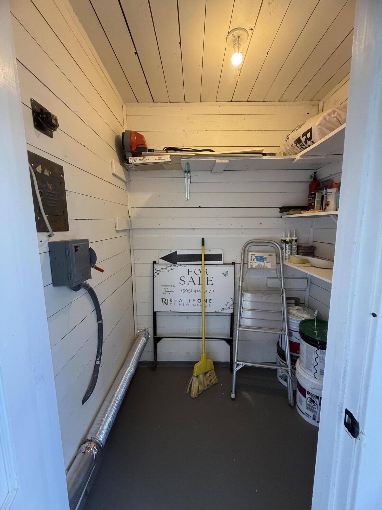 4039 SYCAMORE Street