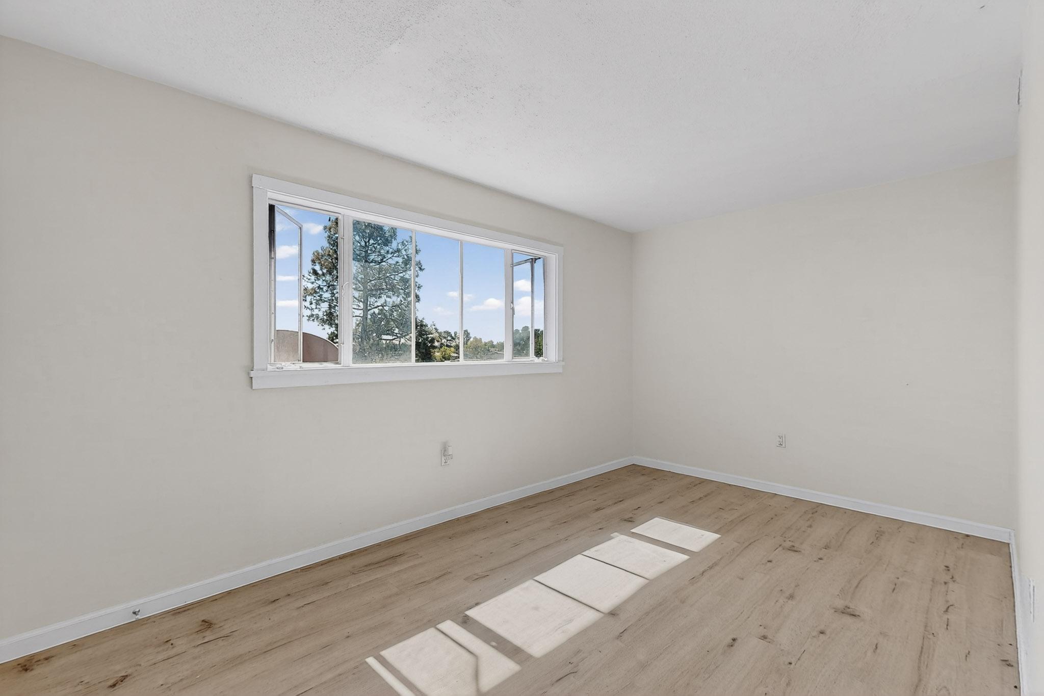 4039 SYCAMORE Street