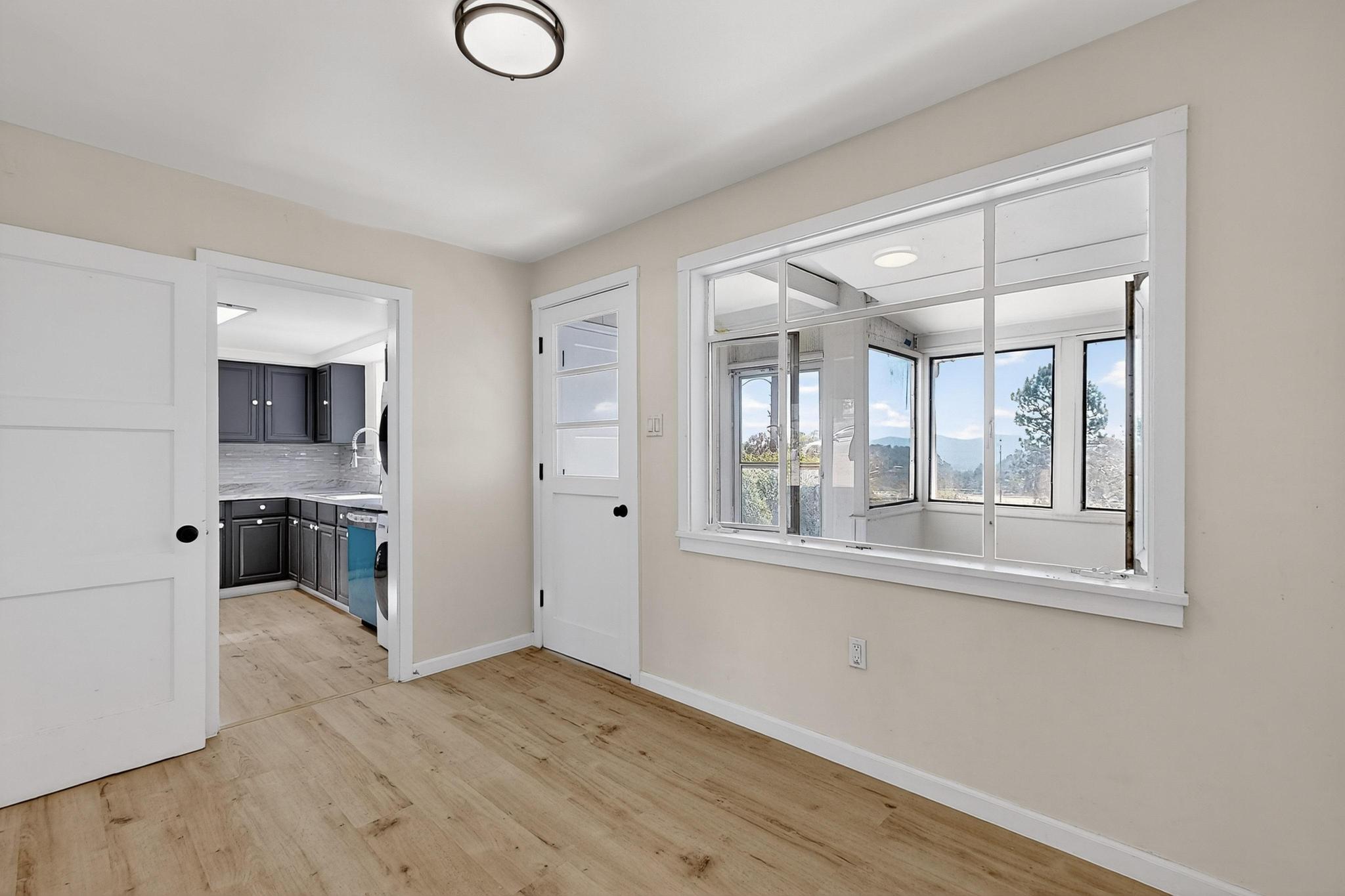 4039 SYCAMORE Street