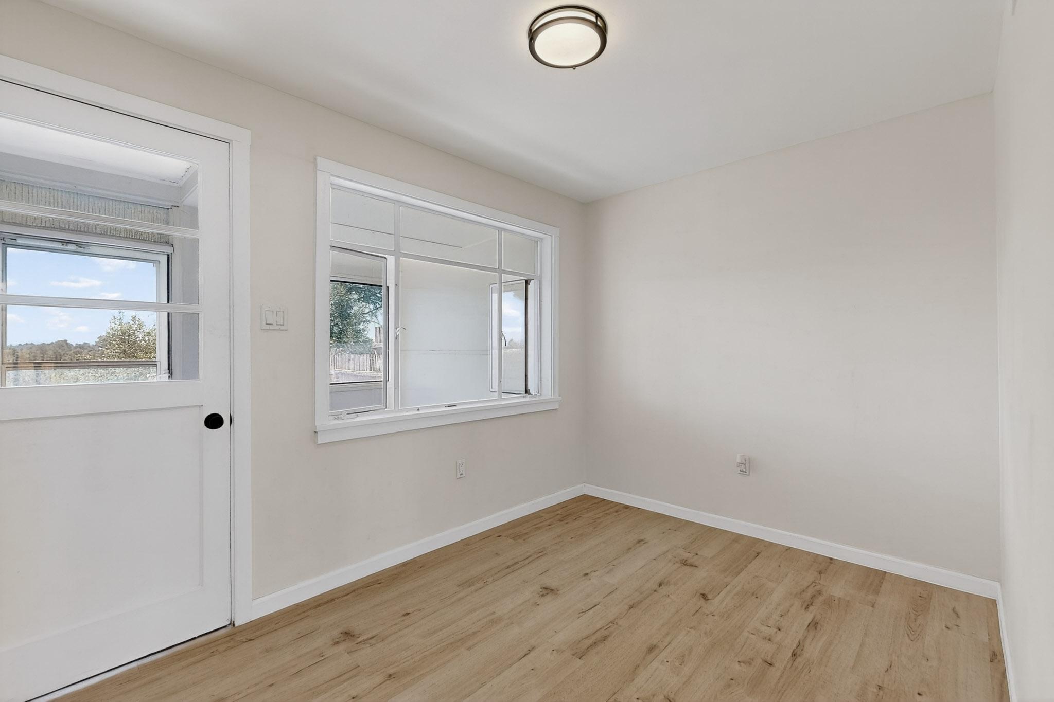 4039 SYCAMORE Street