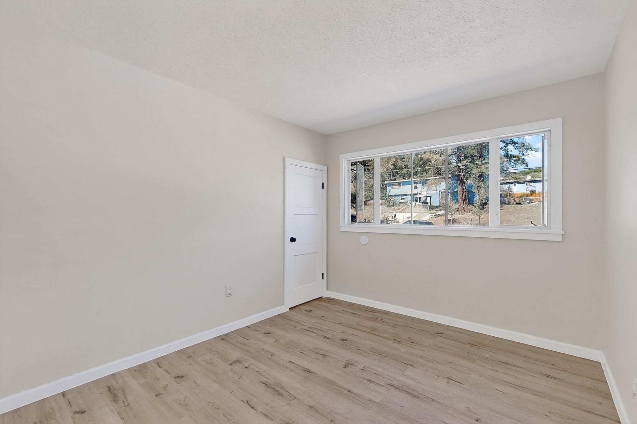 4039 SYCAMORE Street