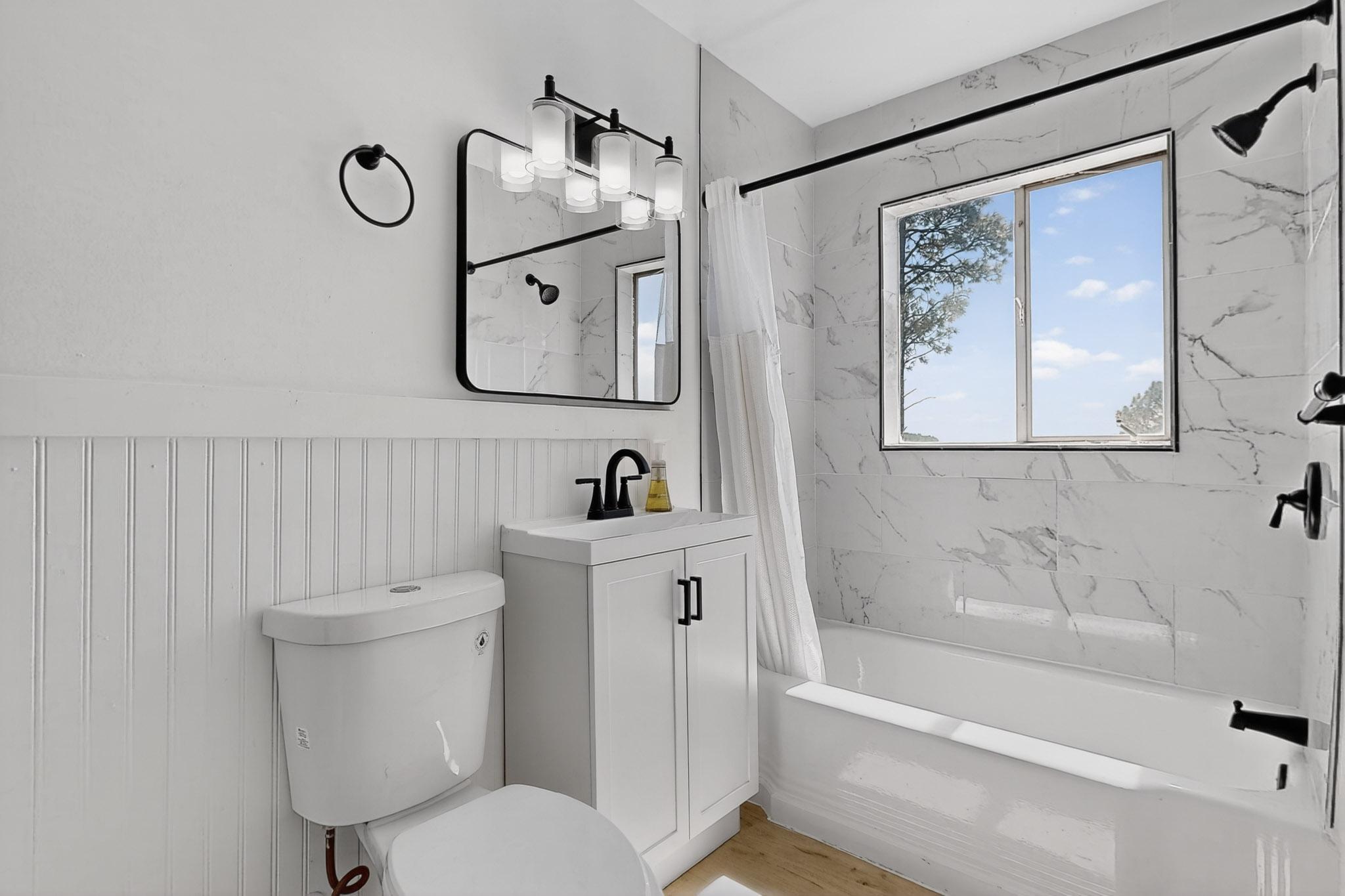 4039 SYCAMORE Street