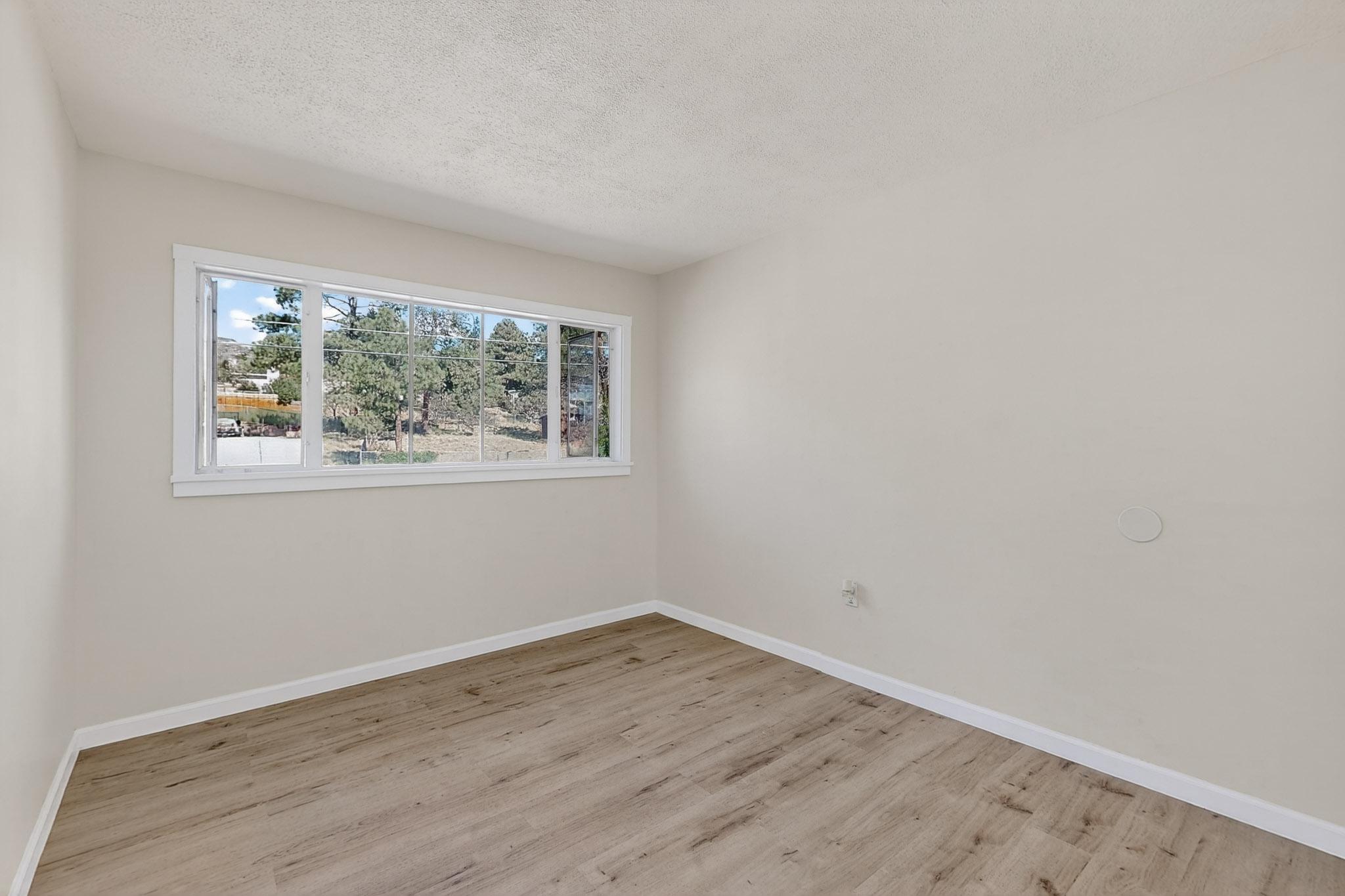 4039 SYCAMORE Street