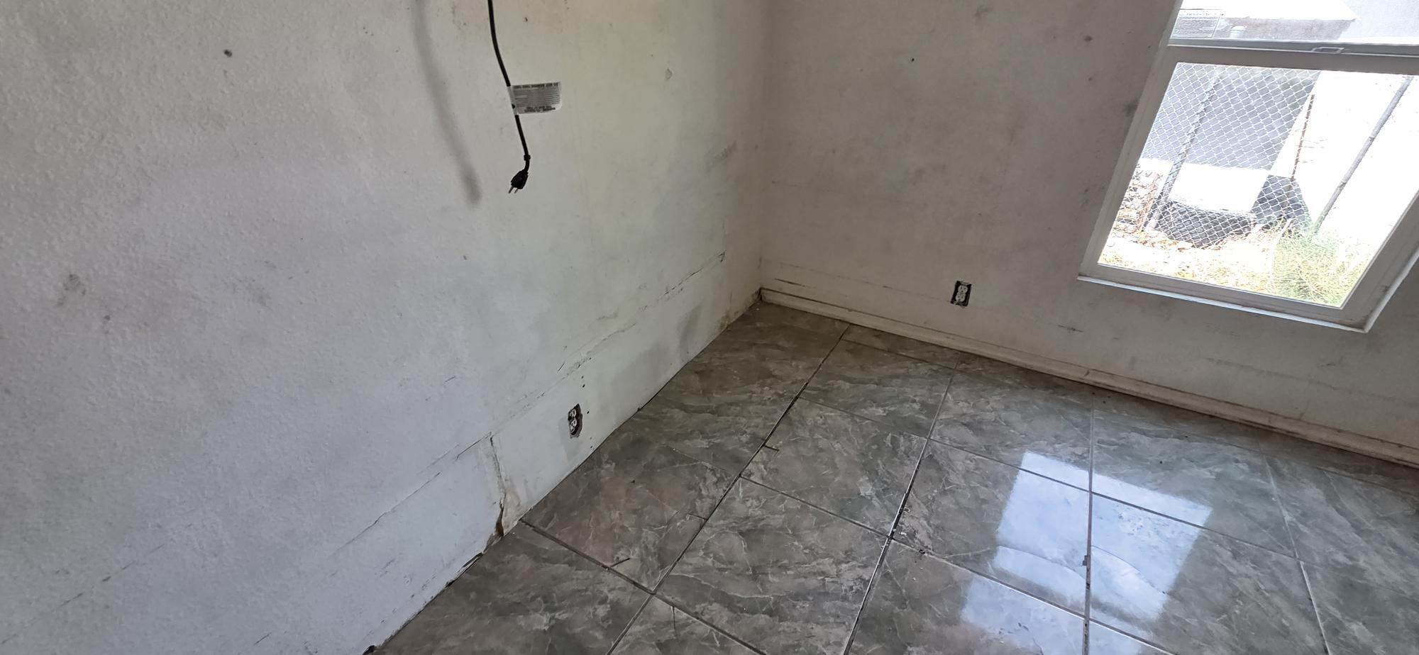 5609 DOUGLAS Lane SW