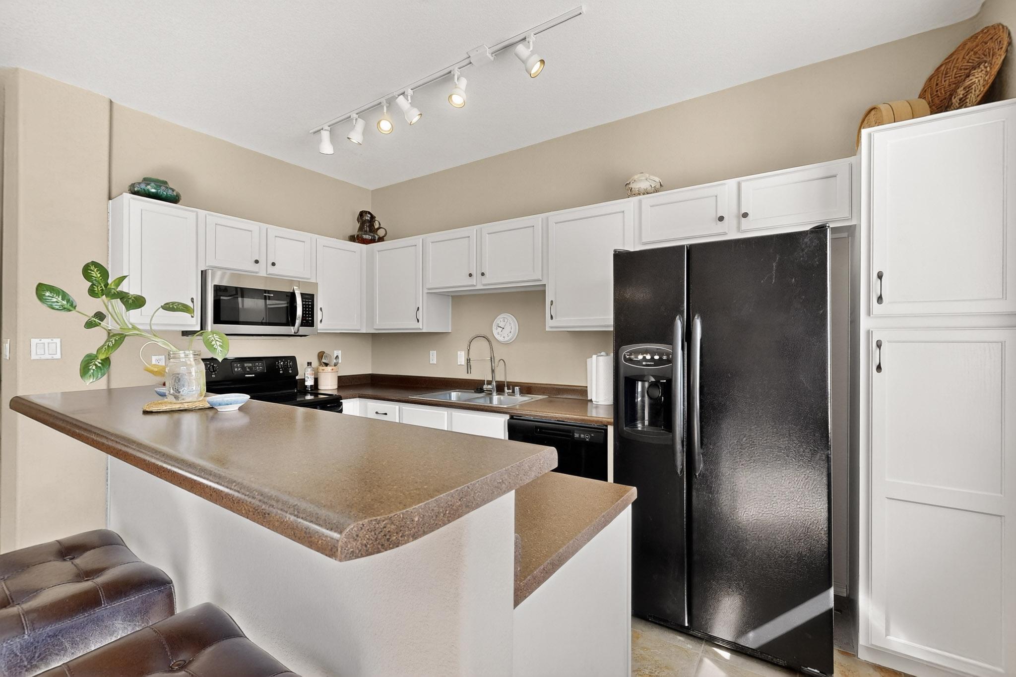 5515 Valle Alegre Way NW