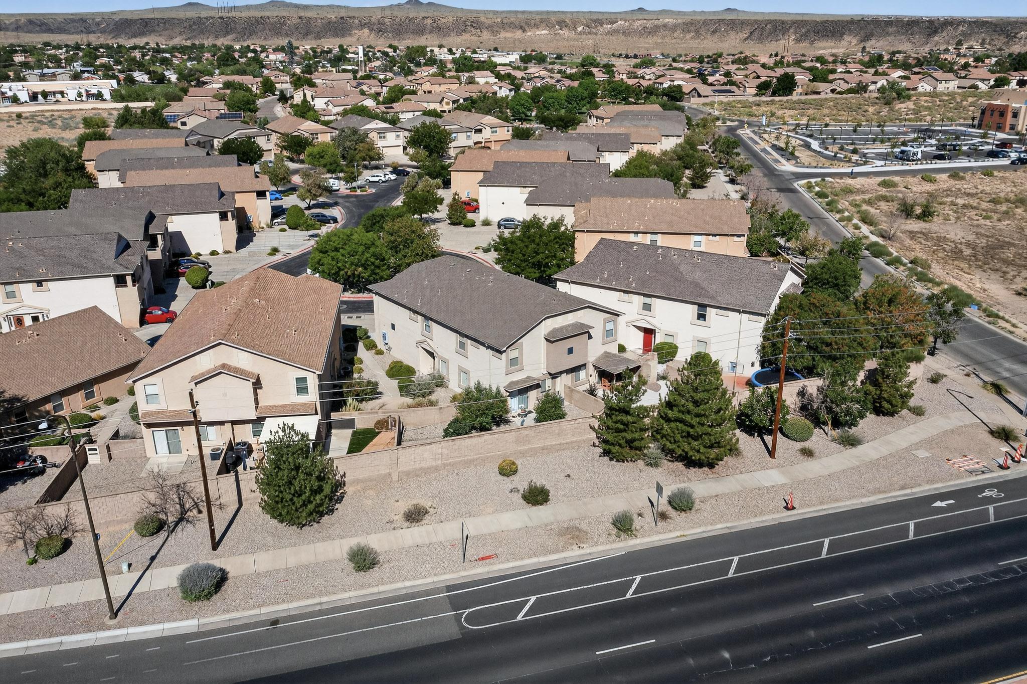 5515 Valle Alegre Way NW