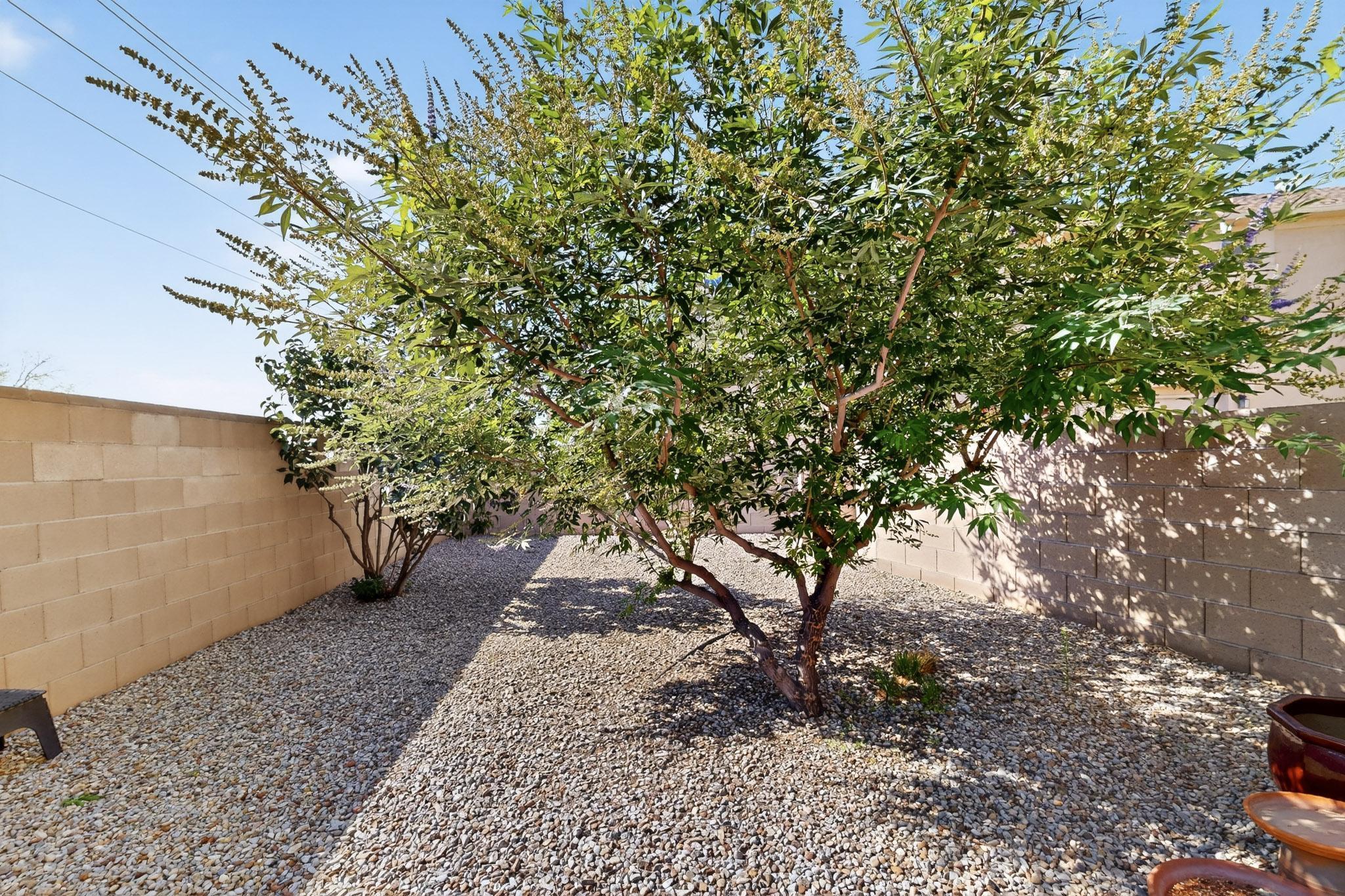 5515 Valle Alegre Way NW