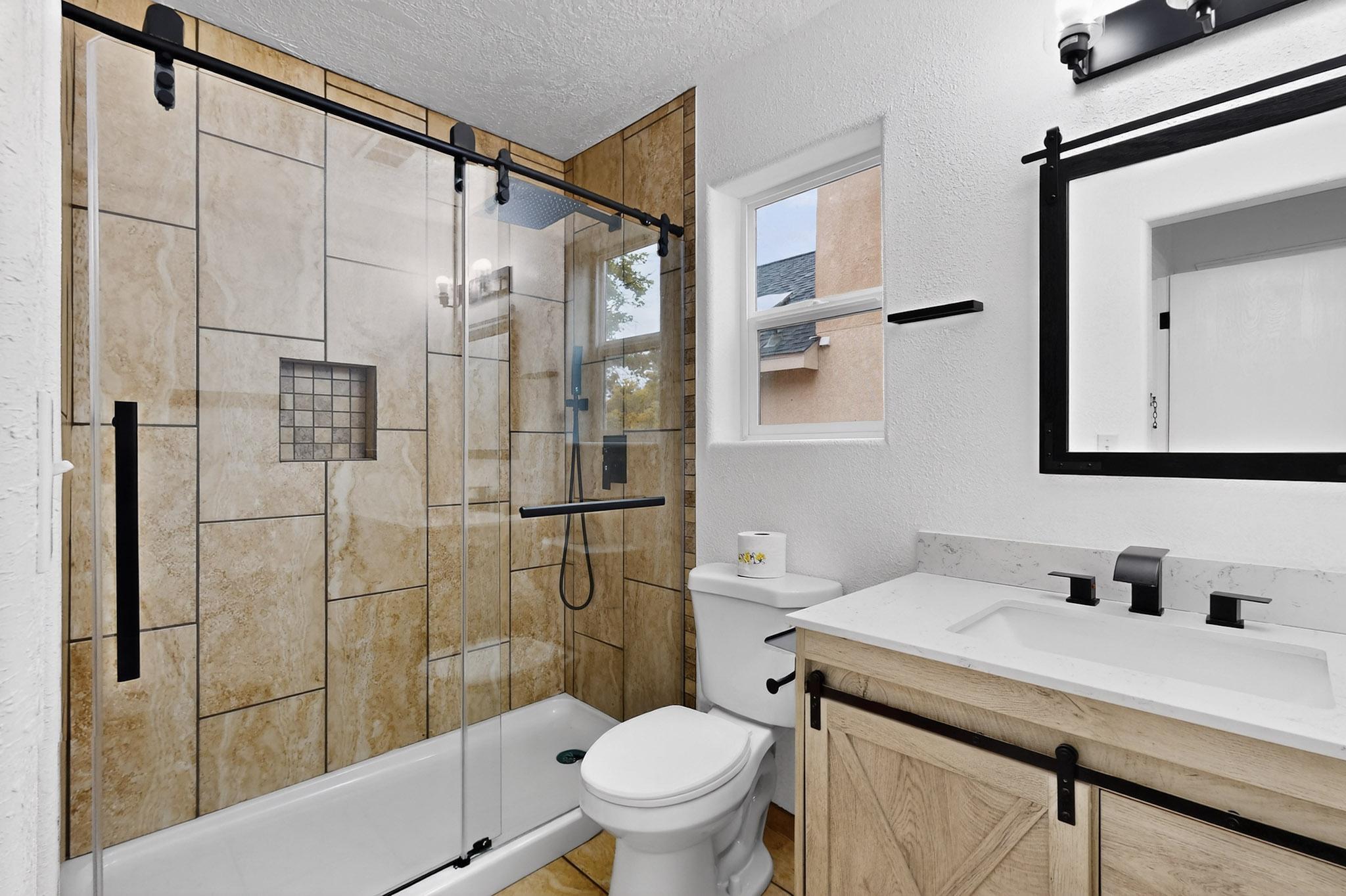 8409 GLYNVIEW Court NW