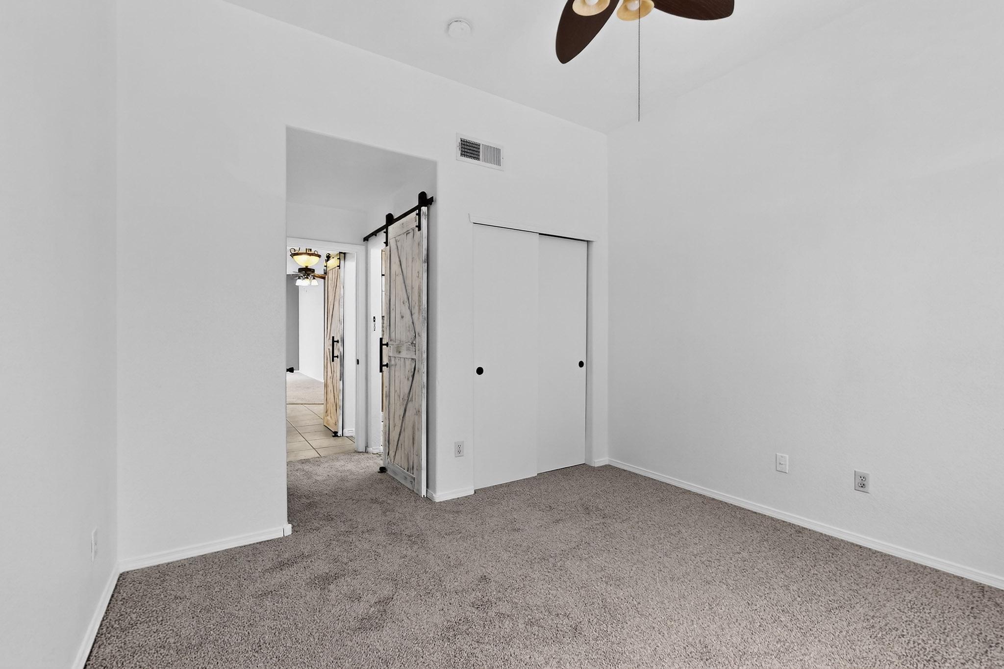 8409 GLYNVIEW Court NW